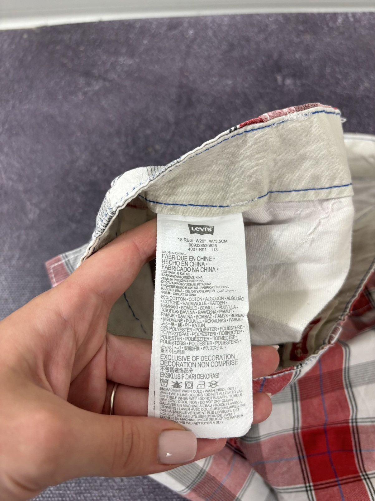 Levi's Vintage Levi’s Y2K Men’s Casual Dad Hype Cargo Shorts Size US 29 - 14 Thumbnail