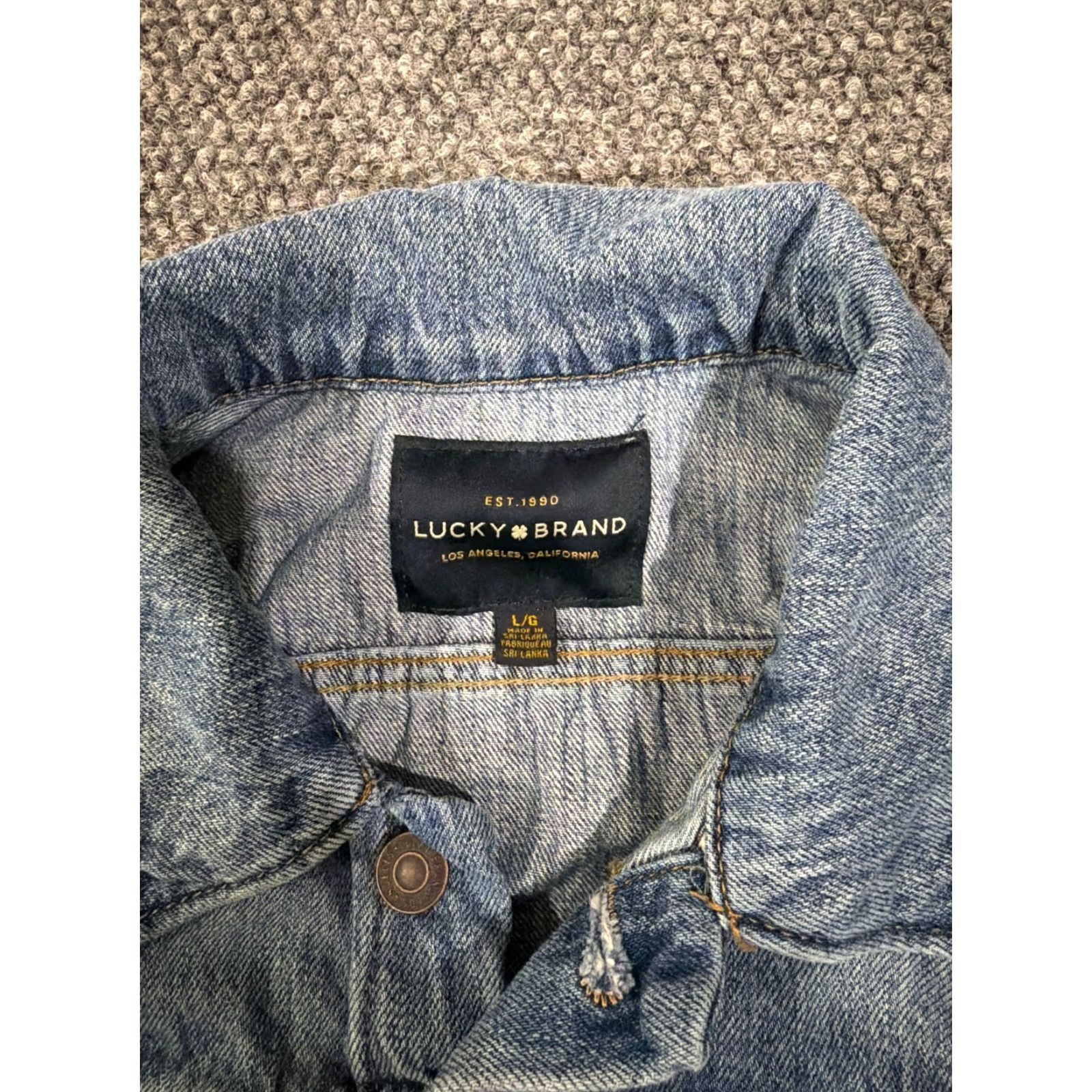 Lucky Brand Lucky Brand Denim Jacket Womens Small Blue Button Front Trucker Distressed Jacket | Denim Jacket | Blue | Regular | Women - XS to S not included Size S / US 4 / IT 40 - 4 Thumbnail