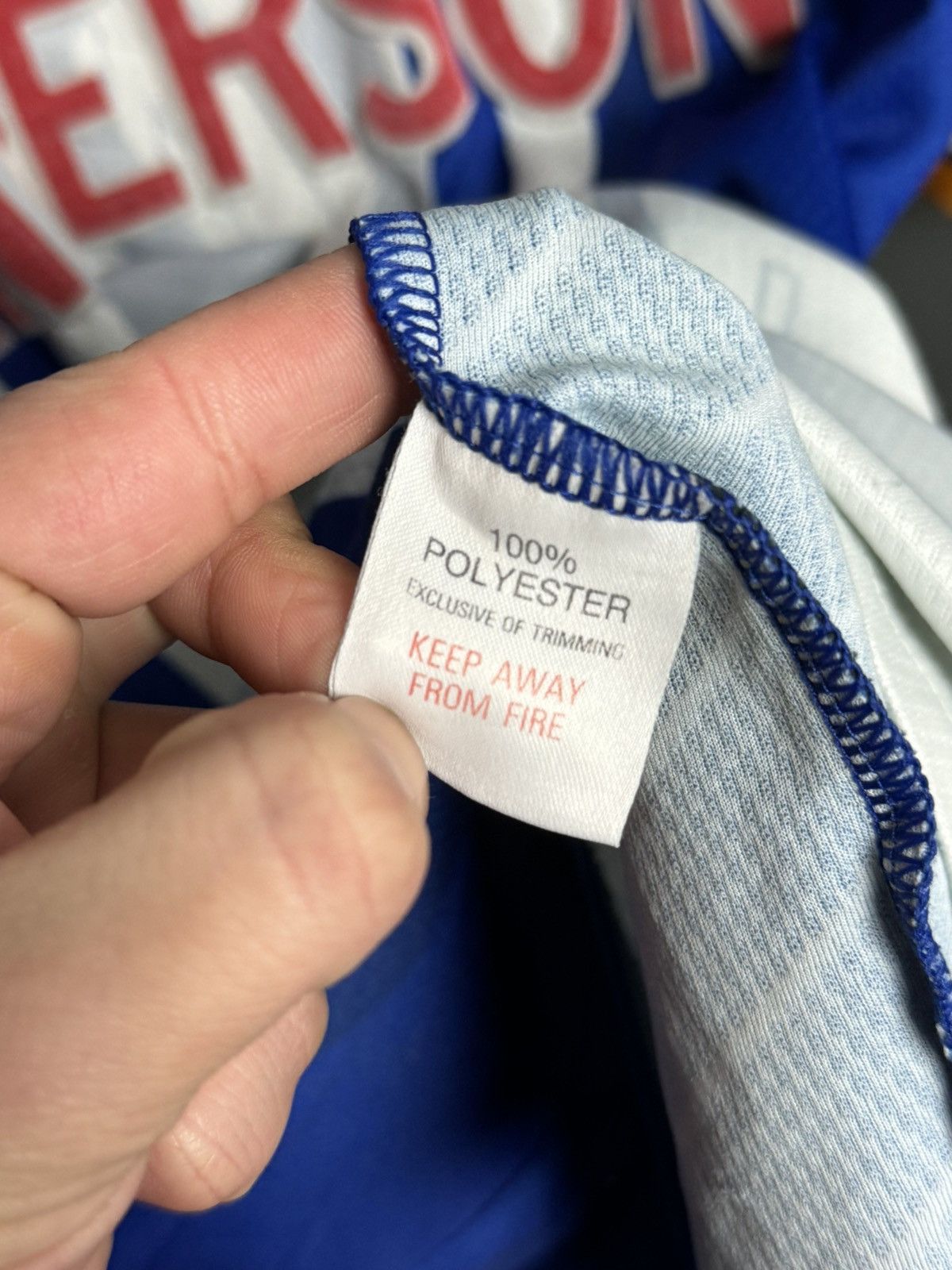 Puma Sheffield Wednesday 95/97 Home Football Jersey Size US L / EU 52-54 / 3 - 24 Thumbnail