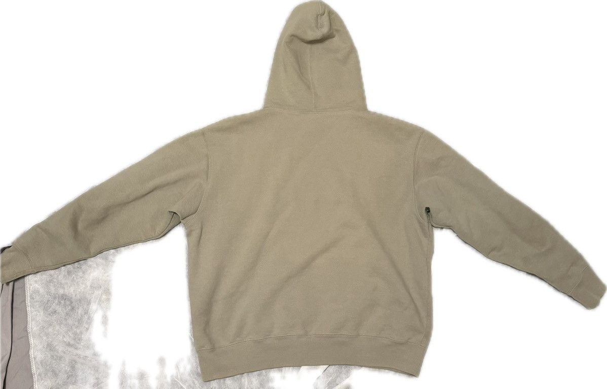 Supreme Supreme Logo (small box) hoodie Size US M / EU 48-50 / 2 - 2 Thumbnail