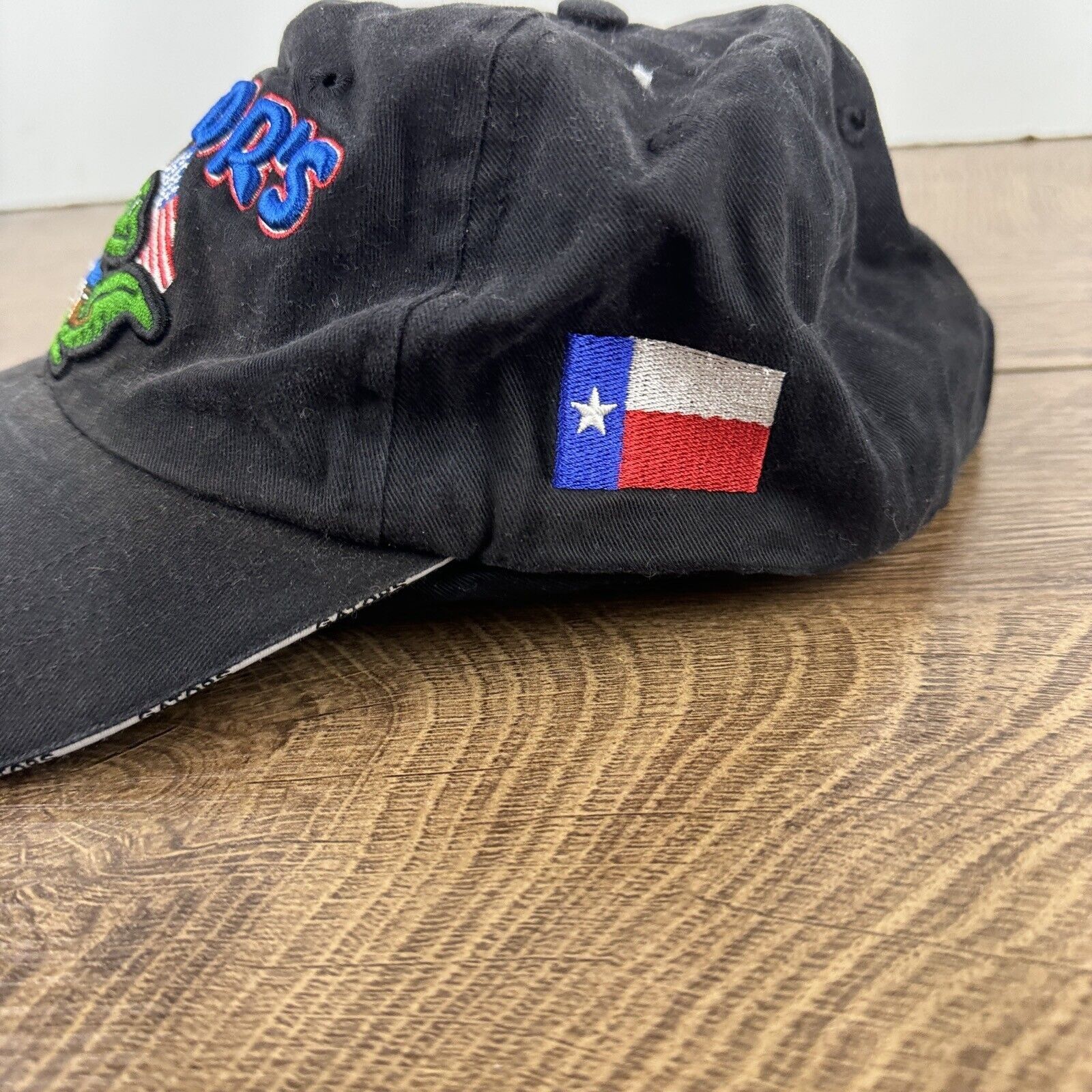 Other Gators Hat Texas Gators Black Hat Adjustable Adult Size Hat Size ONE SIZE - 7 Thumbnail
