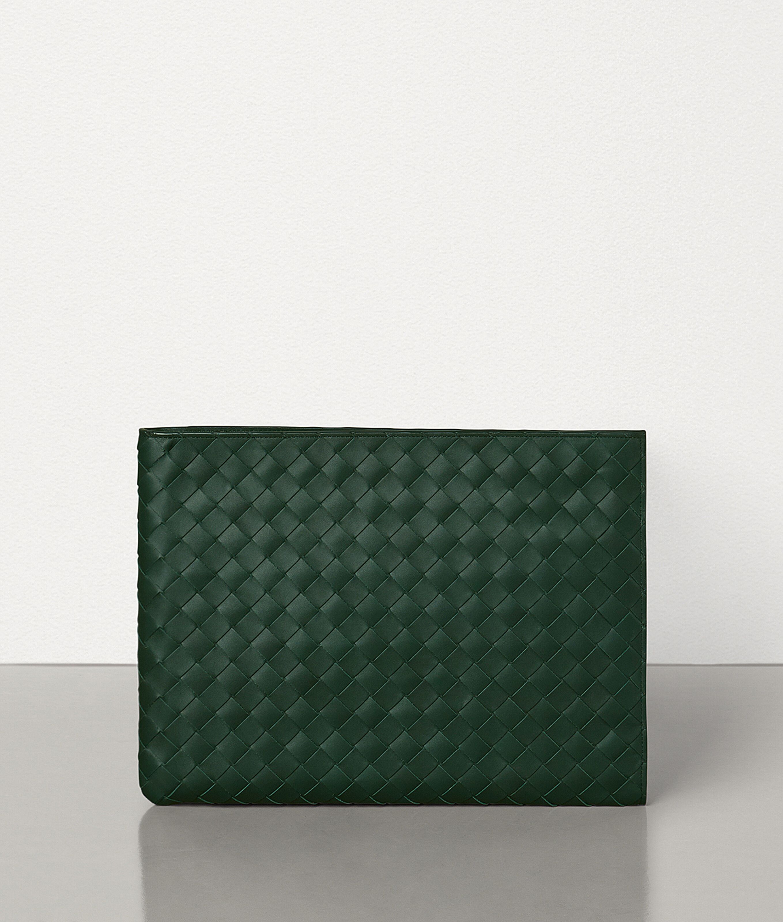 Bottega Veneta o1n1vont0624 Size: OS / Pouch in Dark Green Size ONE SIZE - 1 Thumbnail