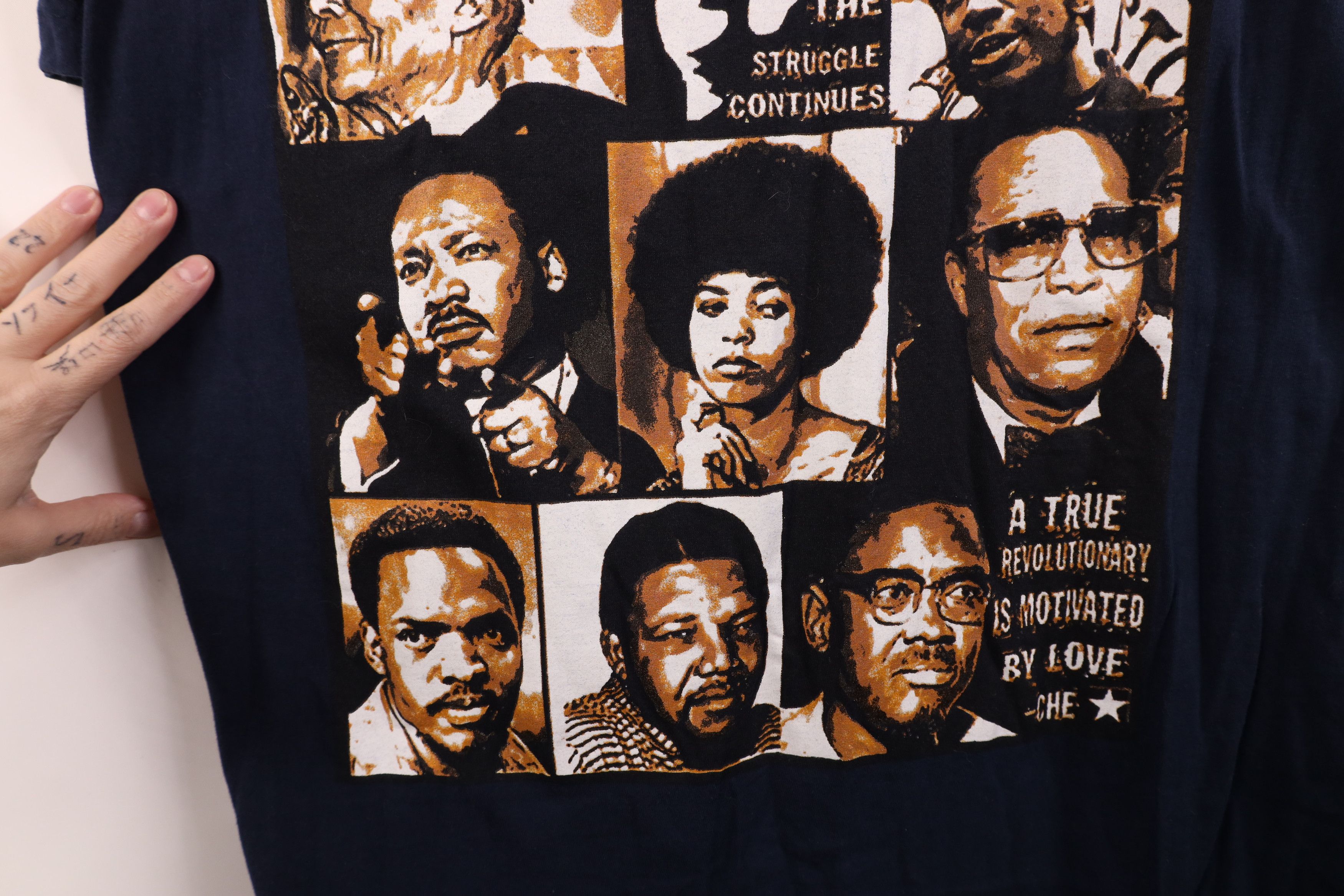Vintage Vintage Y2K Streetwear Power Malcom X MLK Jr T-Shirt Blue Size US XXL / EU 58 / 5 - 6 Thumbnail