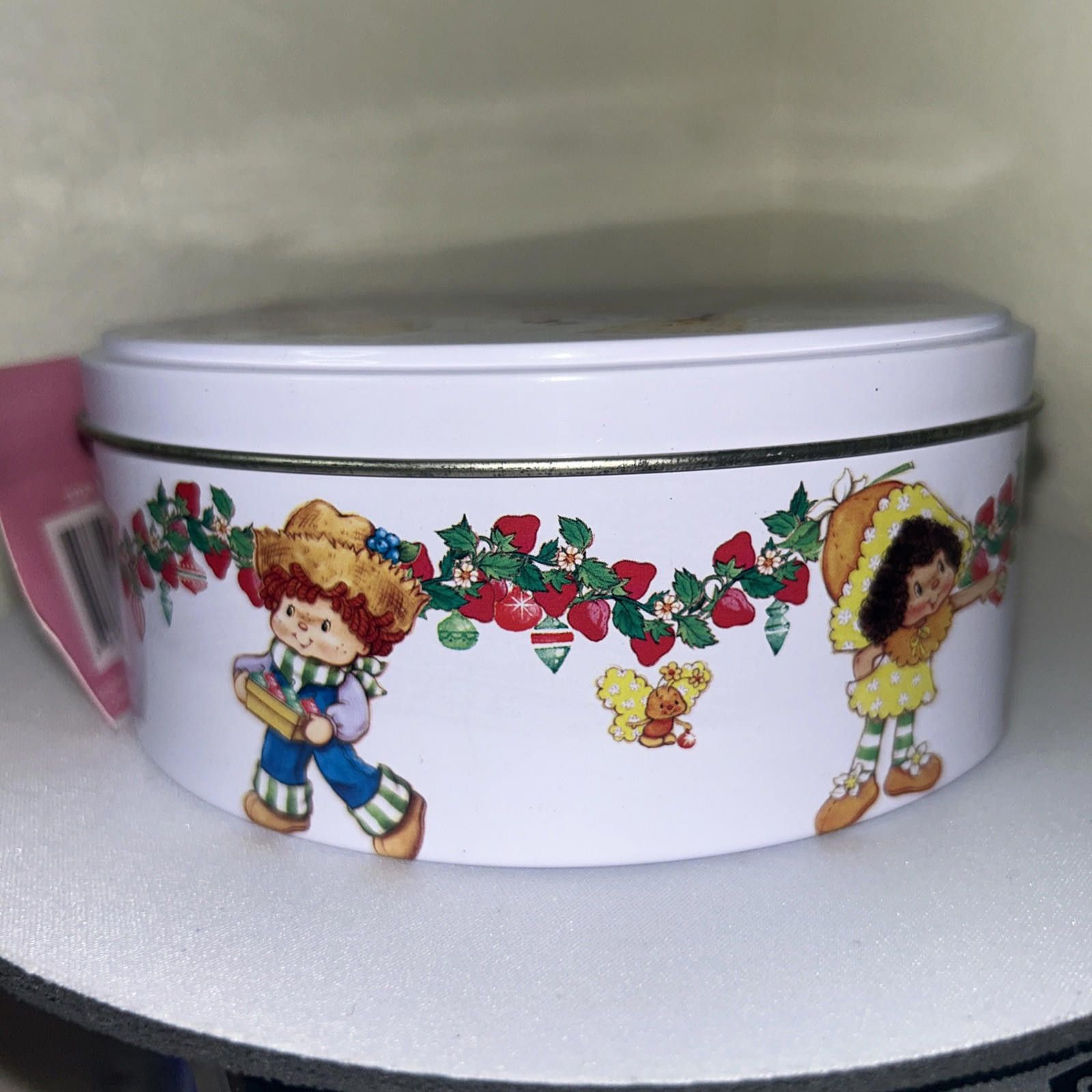 Designer Carlton Cards Strawberry Shortcake Christmas Ornament Tin 03 Size ONE SIZE - 5 Thumbnail