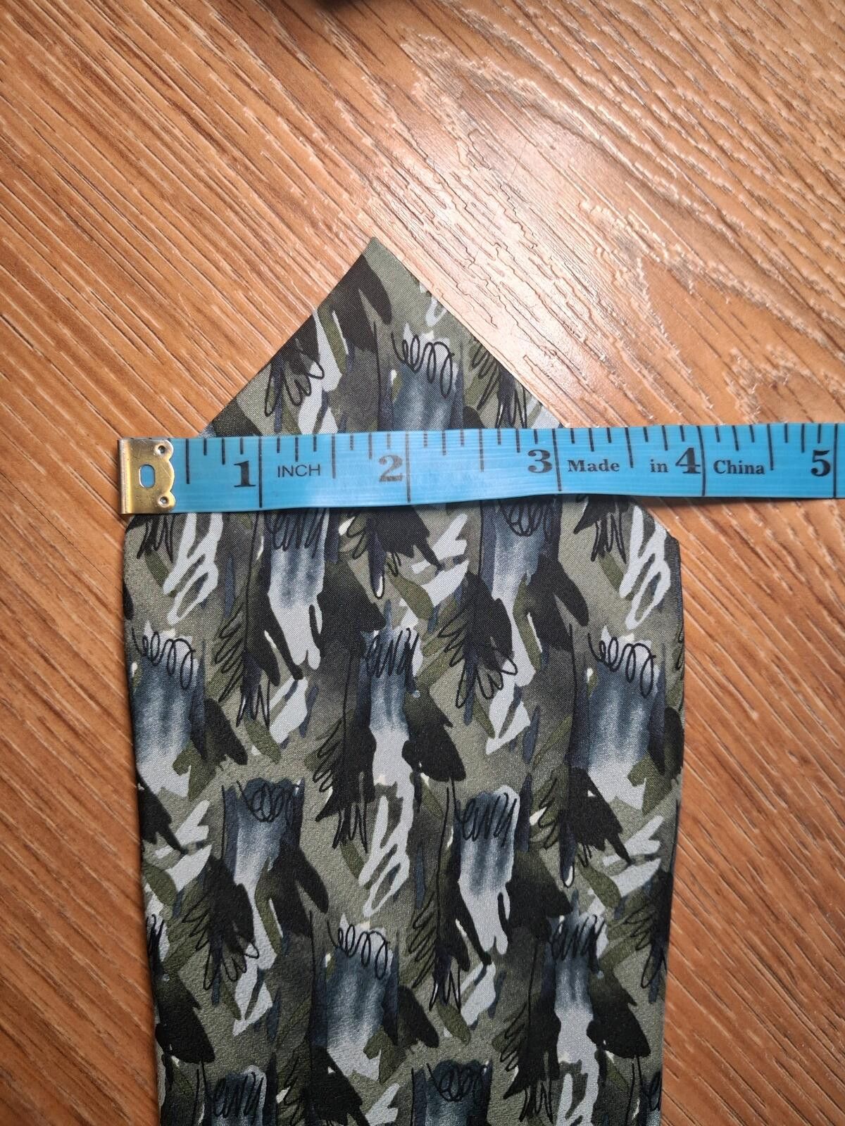Other VINTAGE 1996 Jerry Garcia Silk Tie Green Gray Art Wide Size ONE SIZE - 8 Thumbnail