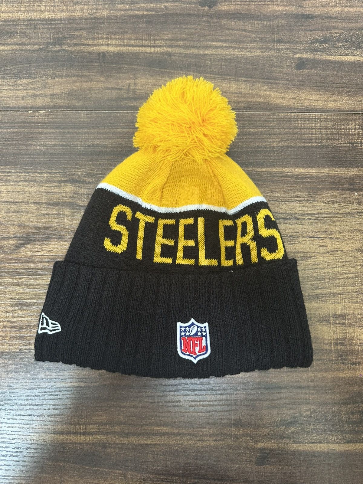 New Era Brand New Steelers New Era Beanie Vintage 2015 Size ONE SIZE - 2 Thumbnail