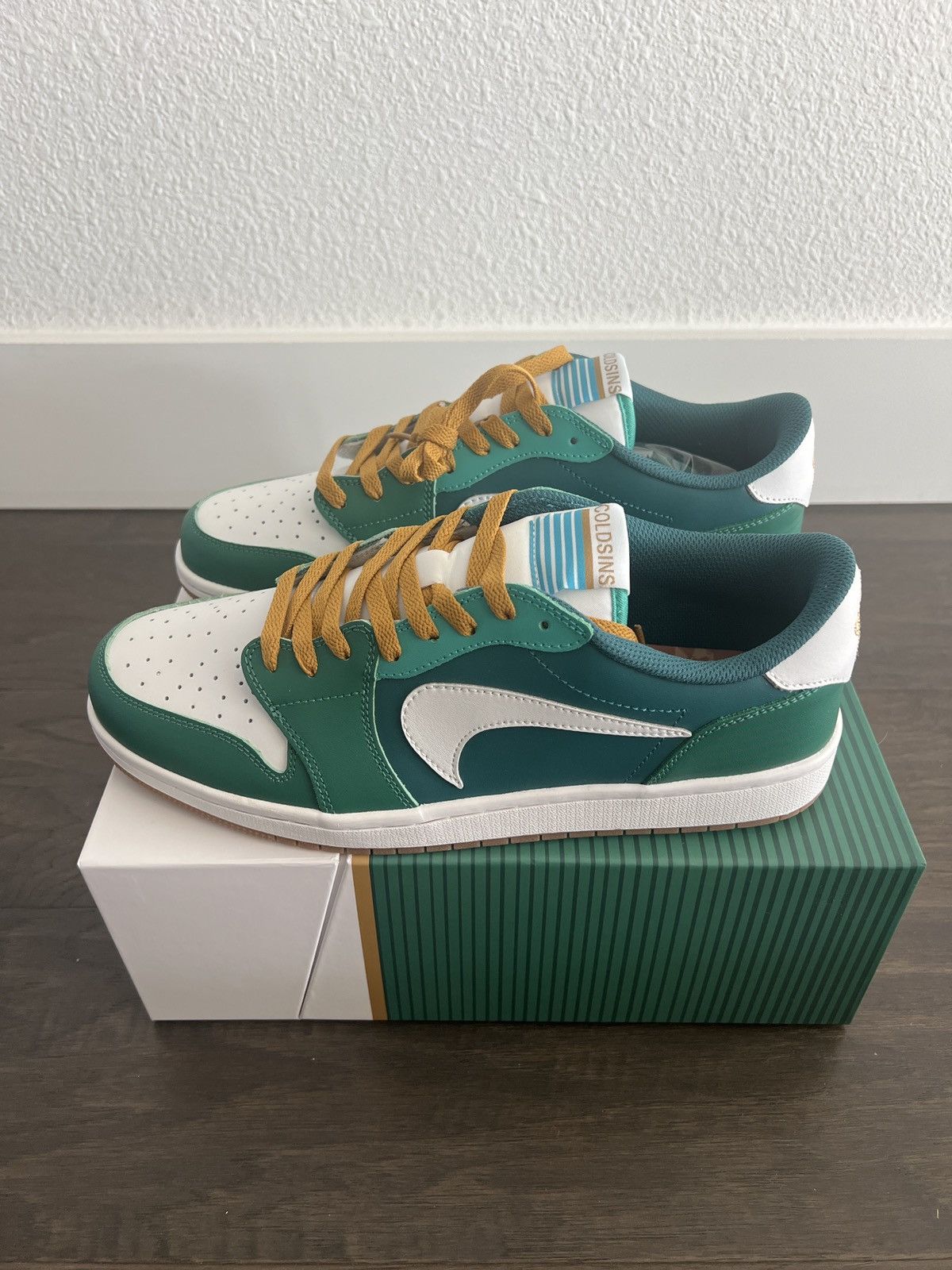 Other Cold Sins - Air Menthol Size US 11 / EU 44 - 1 Thumbnail