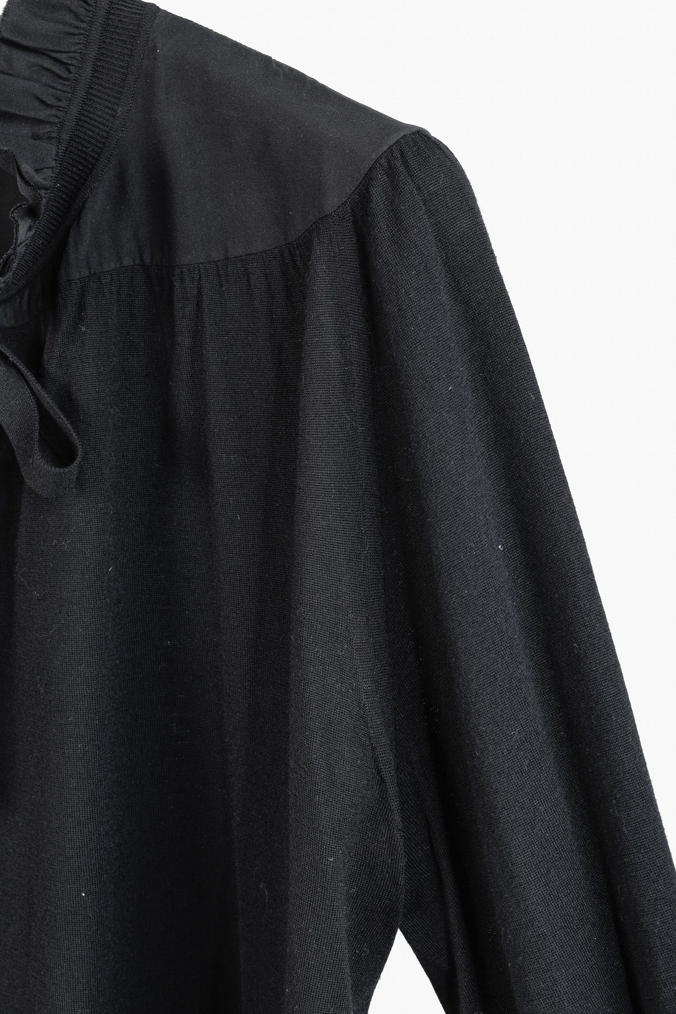 DOROTHEE SCHUMACHER Dorothee Schumacher Black Ruffle Tie-Neck Knit Blouse Size L / US 10 / IT 46 - 6 Thumbnail