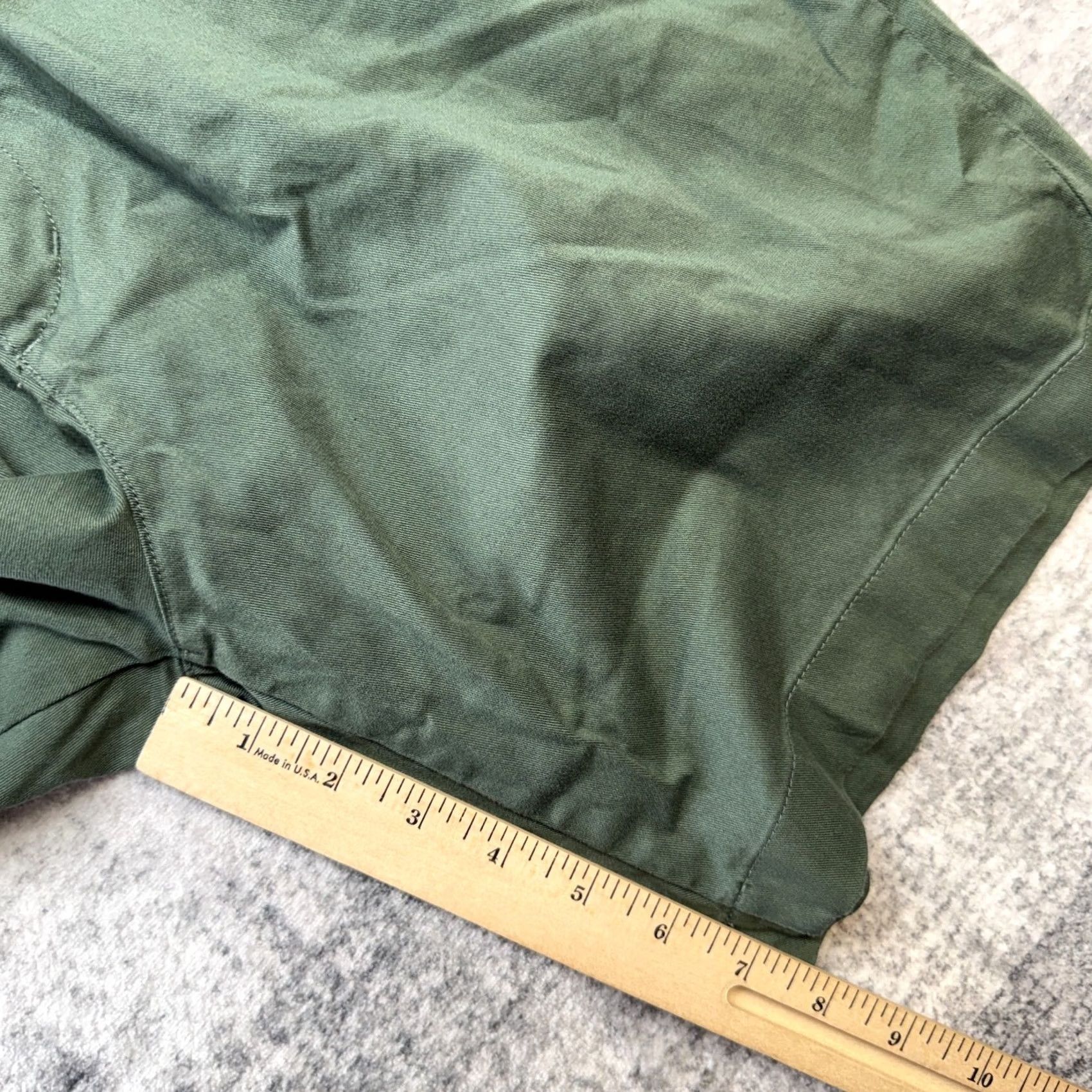 Uniqlo Uniqlo Dry Stretch Easy Shorts Mens M Green Elastic Waist Twill Casual 28x7 Athletic Chino Front Flat Pocket Slash Inseam 7in Size US 31 - 7 Thumbnail