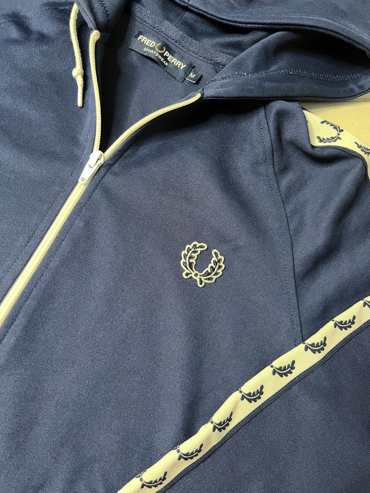 Fred Perry × Vintage Zip Up Hoodie Fred Perry Lampas Casual Size US M / EU 48-50 / 2 - 2 Thumbnail