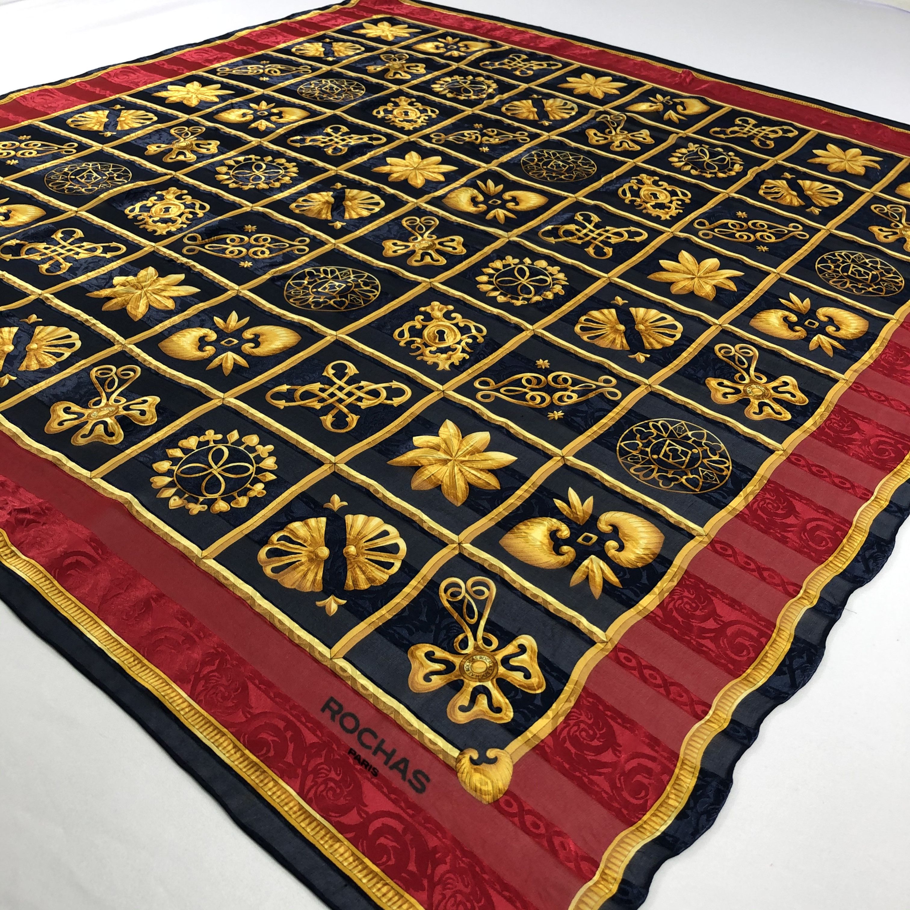 Vintage Vintage Rochas Silk Scarf Size ONE SIZE - 3 Thumbnail