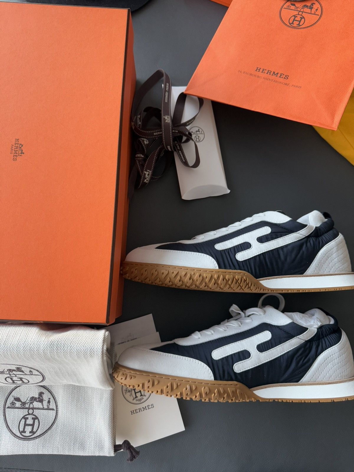 Hermes Brand New Full Set Hermes H Logo Sneaker Limited Edition Size US 10.5 / EU 43-44 - 1 Thumbnail