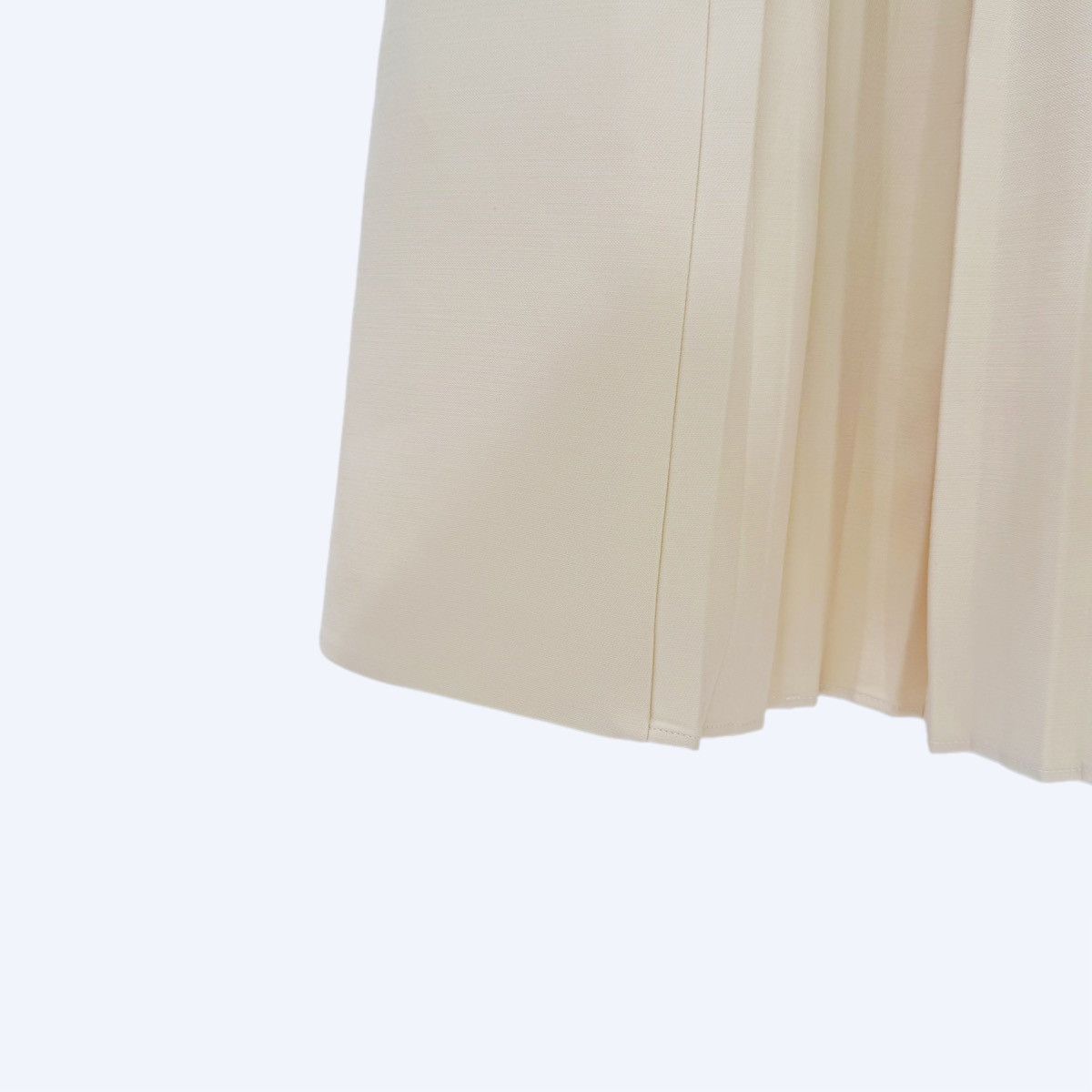 Gucci Gucci Off-white Pleated Silk Short Sleeve Dress K26WX Size XS / US 0-2 / IT 36-38 - 4 Thumbnail