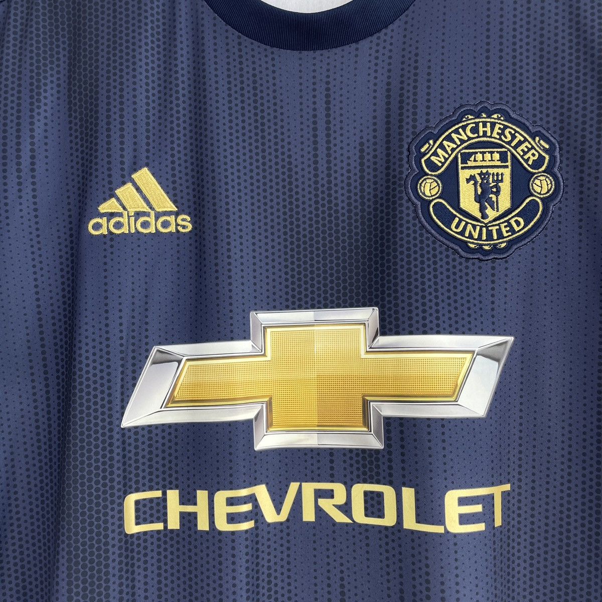Adidas Manchester United Juan Mata Third Jersey 2018/2019 Size US S / EU 44-46 / 1 - 3 Thumbnail