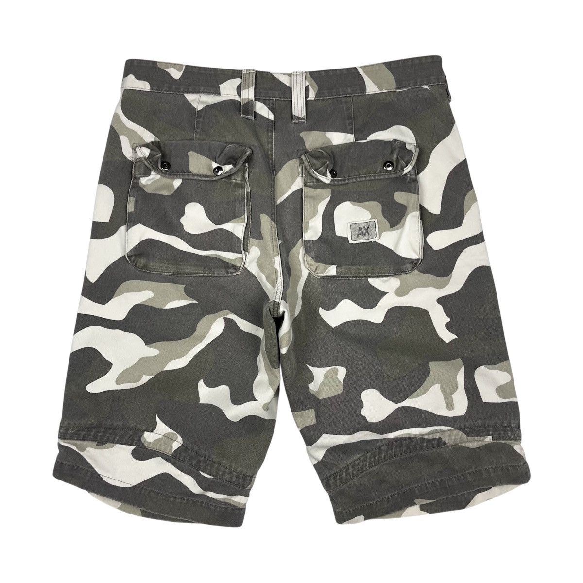 Armani Exchange Armani Exchange Camo Military Cargo Shorts Size US 32 / EU 48 - 4 Thumbnail