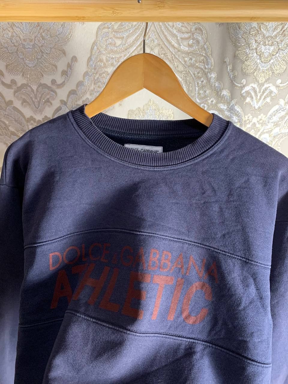 Dolce & Gabbana Vintage Dolce & Gabbana Athletic Sweatshirt Italian Designer Size US L / EU 52-54 / 3 - 5 Thumbnail