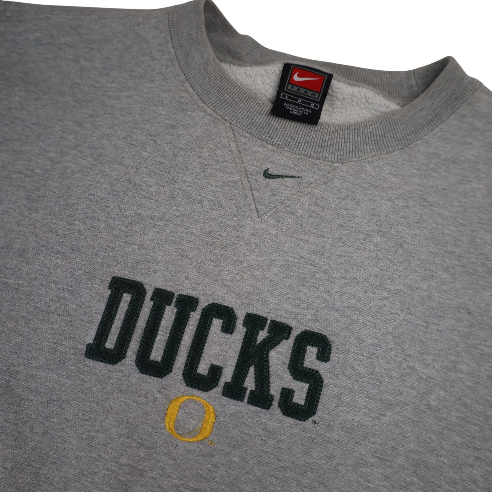 NCAA × Nike × Vintage VTG 90s Nike University of Oregon Ducks Spellout Sweatshirt Size US L / EU 52-54 / 3 - 4 Thumbnail