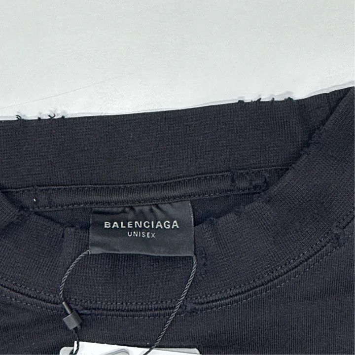 Balenciaga Balenciaga Balenciaga Black Long Sleeve TShirt with Disk - Size US M / EU 48-50 / 2 - 4 Thumbnail