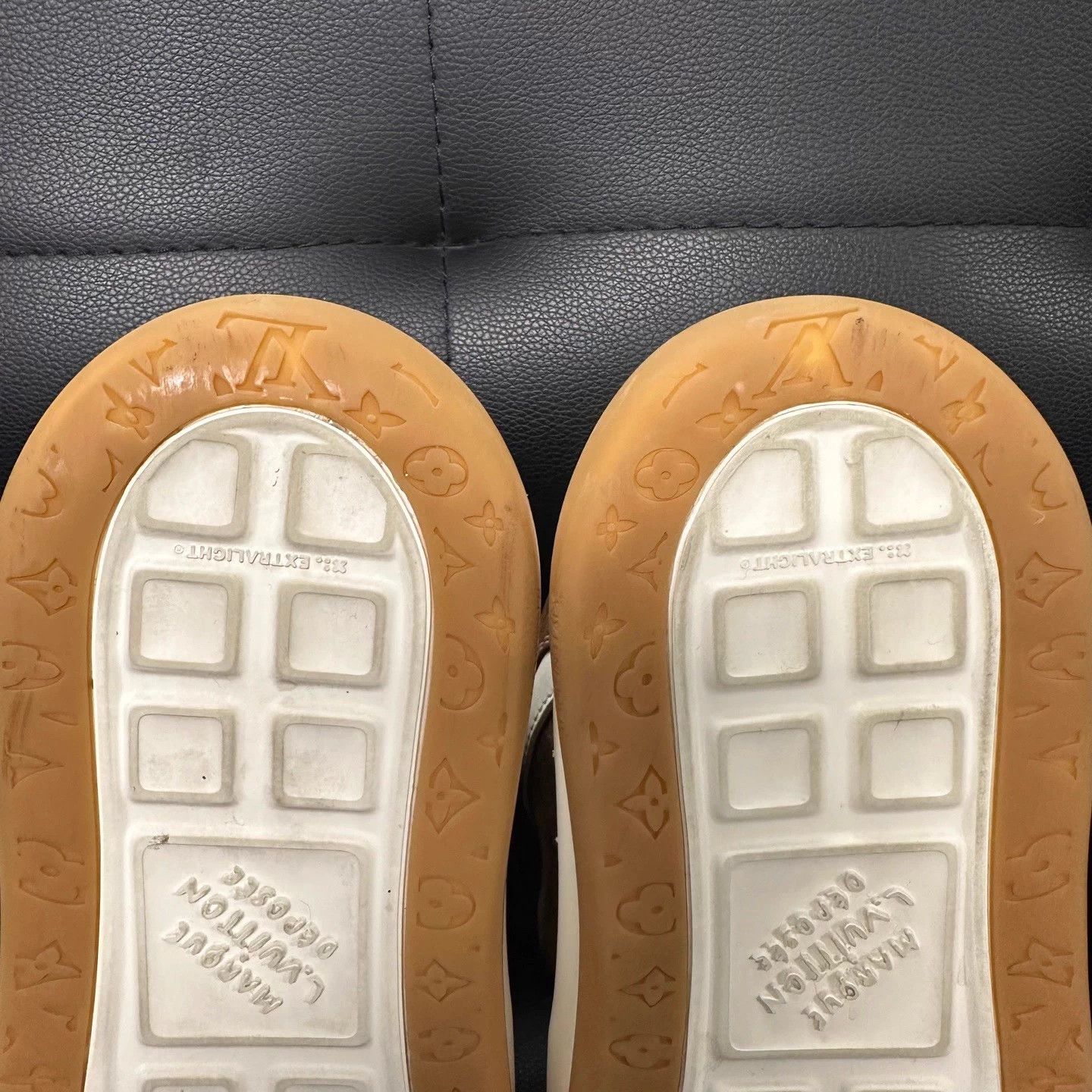 Louis Vuitton LV Louis Vuitton 25 NewSuede Low-Top Sneakers Brown 40.5 Size US 7 / EU 40 - 7 Thumbnail