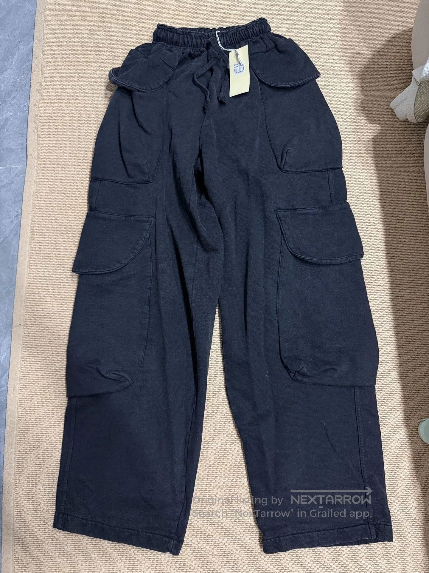 MNML Wide-Leg Multi-Pocket Pants. Size US 26 / EU 42 - 1 Thumbnail