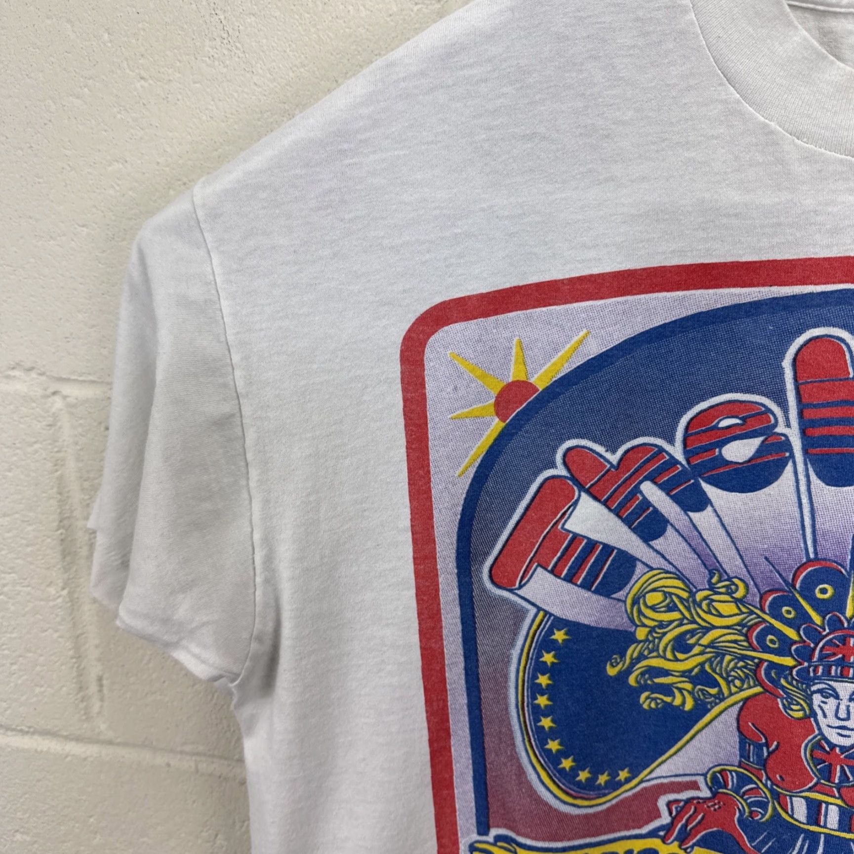 Fruit Of The Loom The Who Vintage 1996 Quadrophenia Madison Square Garden Double Sided Size L Size US L / EU 52-54 / 3 - 6 Thumbnail