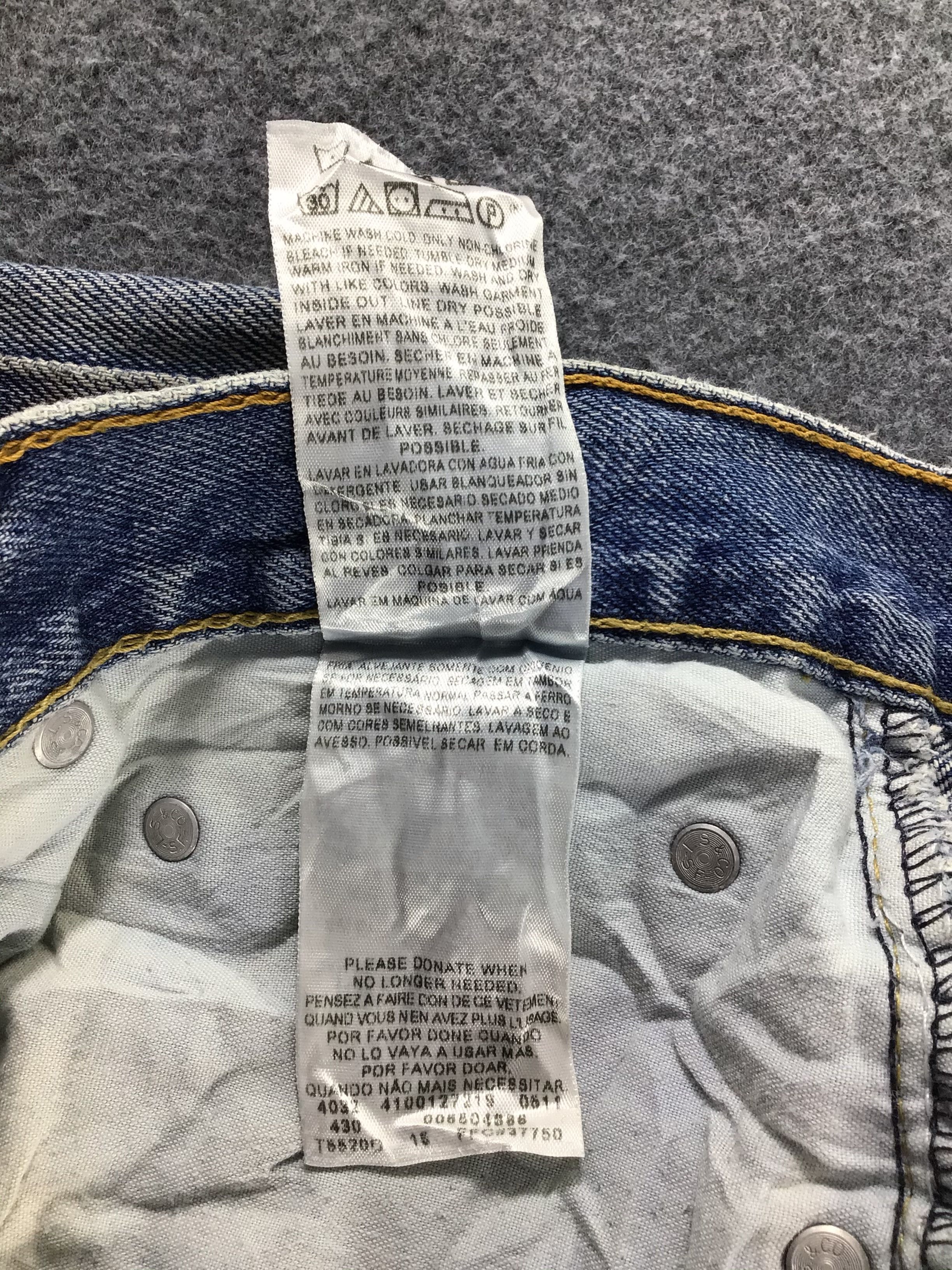 Levi's Vintage Levis 550 Jeans-J560 Size US 37 - 13 Thumbnail
