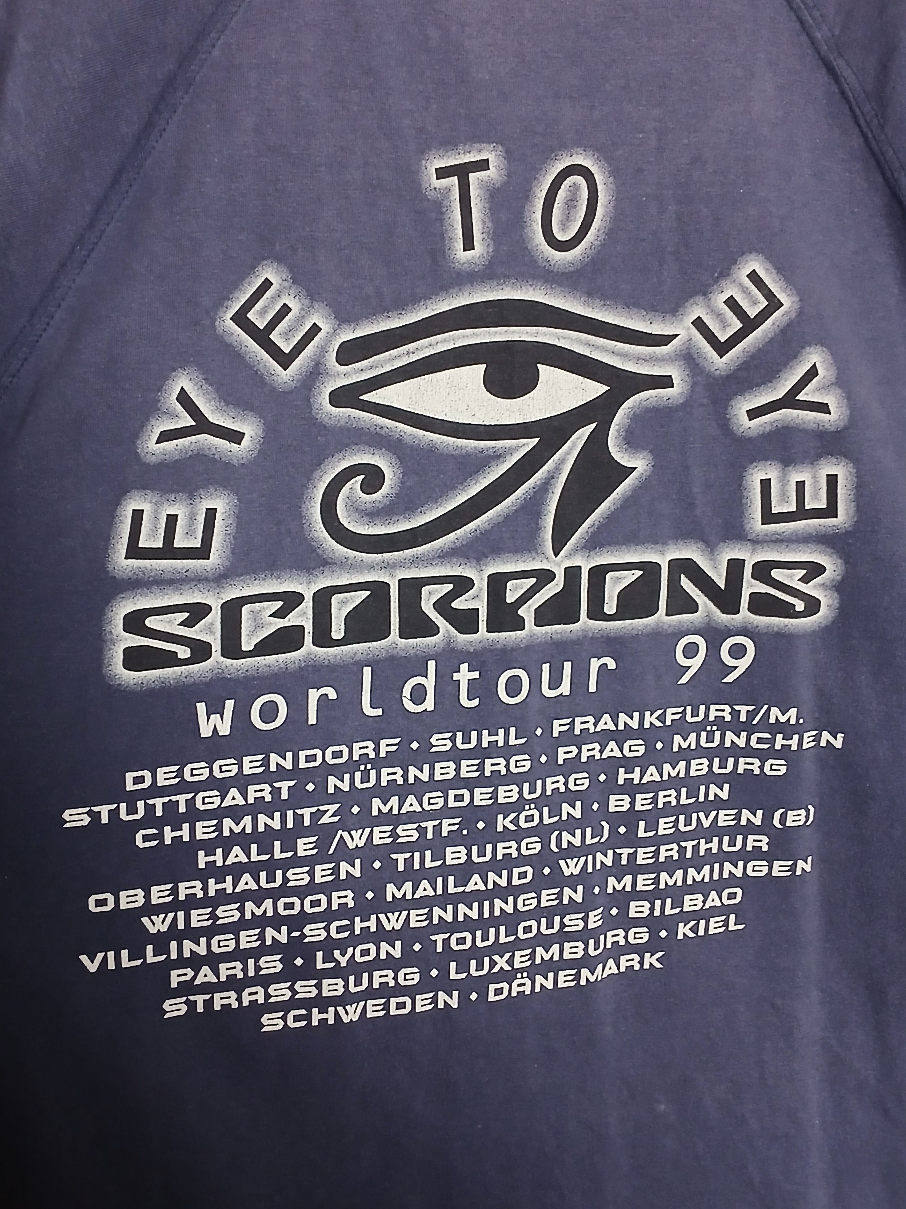 Band Tees × Vintage Vintage 1999 Scorpions Eye To Eye World Tour T-Shirt Size US XL / EU 56 / 4 - 4 Thumbnail