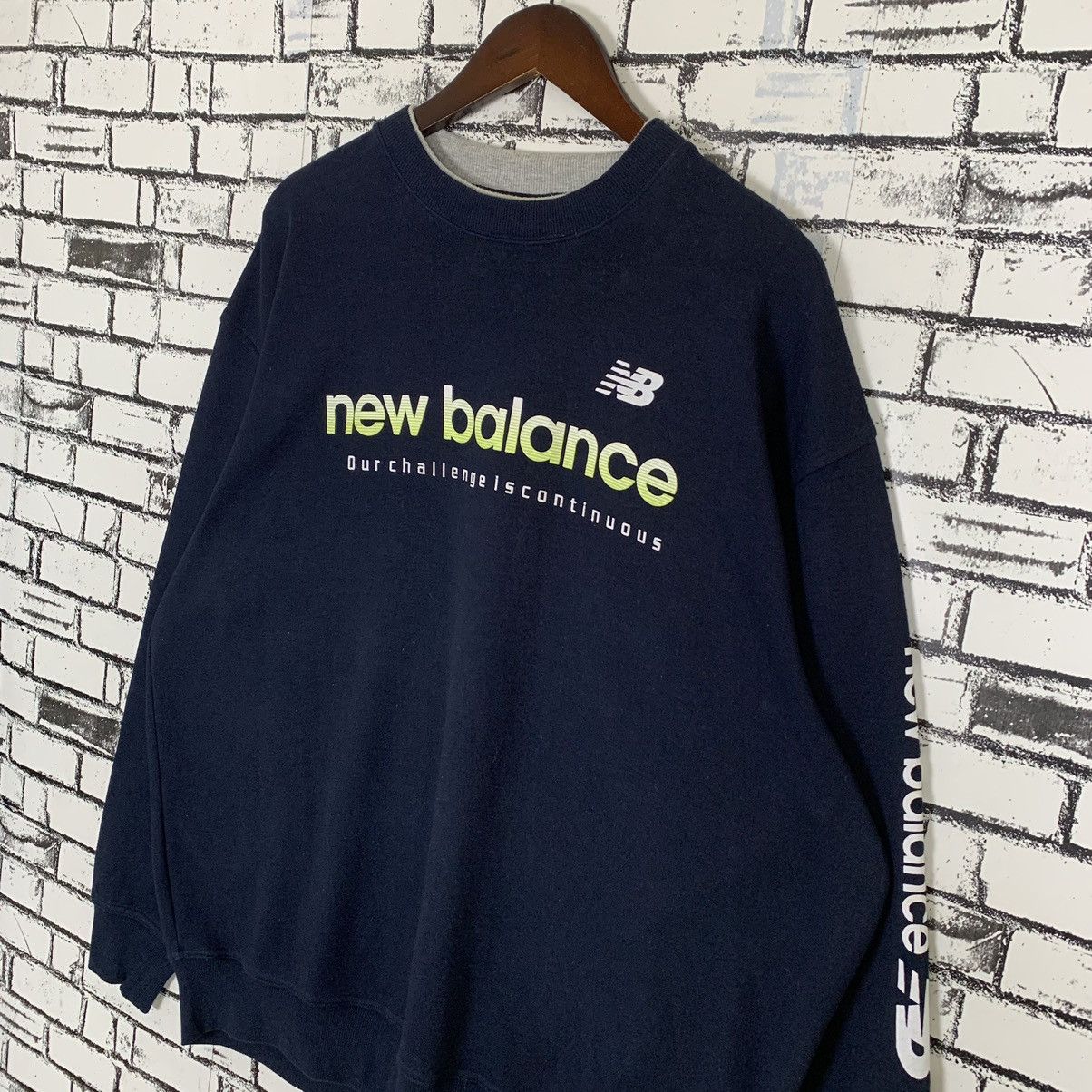 New Balance New Balance Athletic Footwear New Balance Sweatshirt Size US XL / EU 56 / 4 - 3 Thumbnail