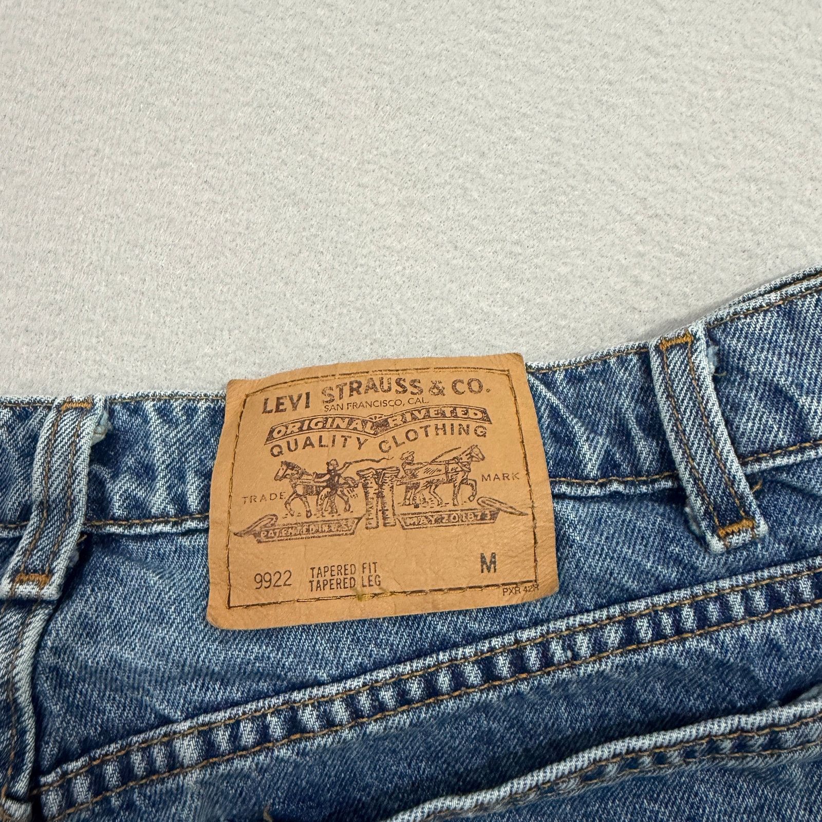 Levi's Vintage Levis 9922 Jeans 20 Orange Tab High Rise Tapered Size 42" / US 20 - 6 Thumbnail