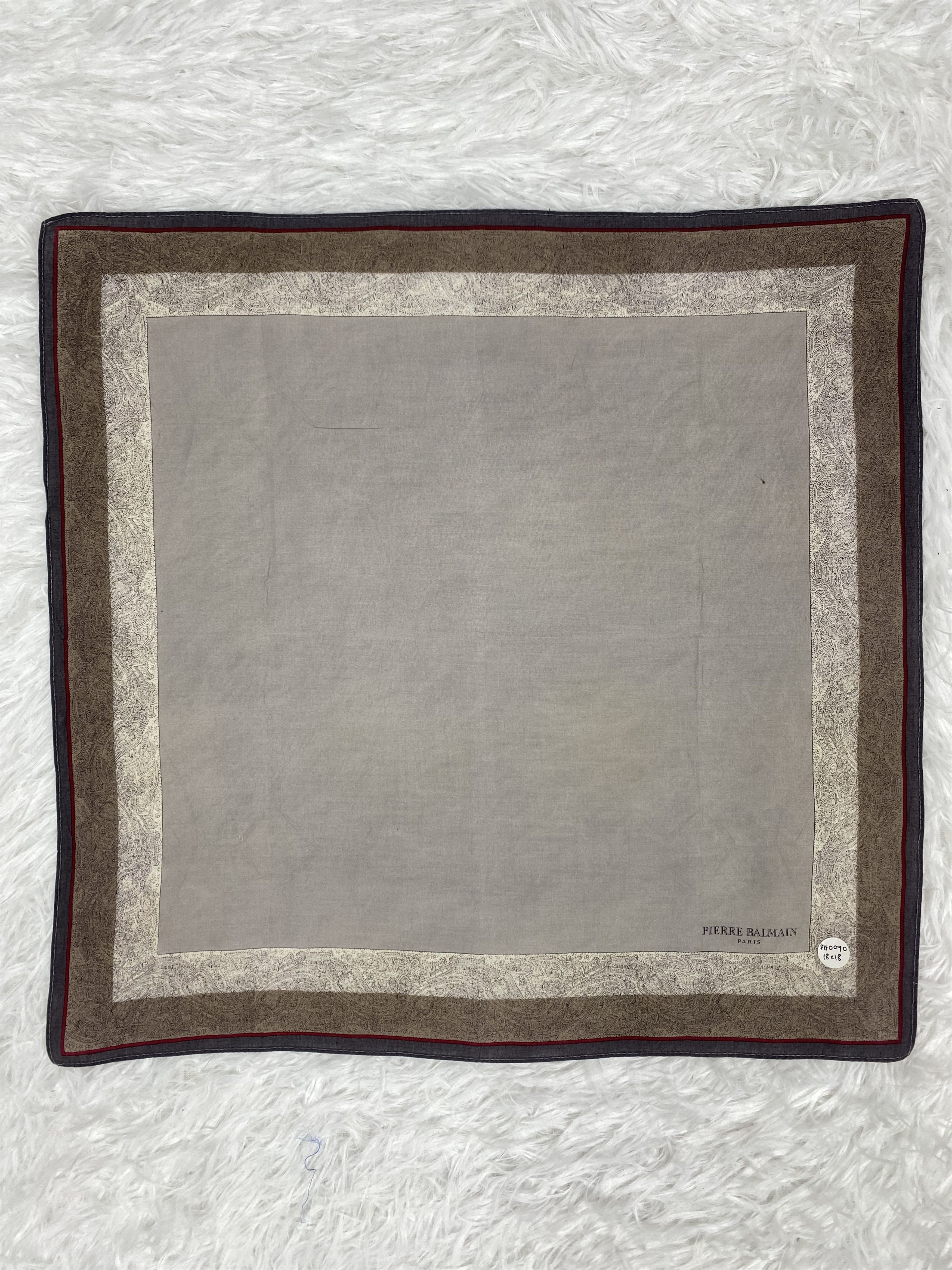 Pierre Balmain × Vintage Vintage Pierre Balmain Handkerchief PH0070 Size ONE SIZE - 3 Thumbnail