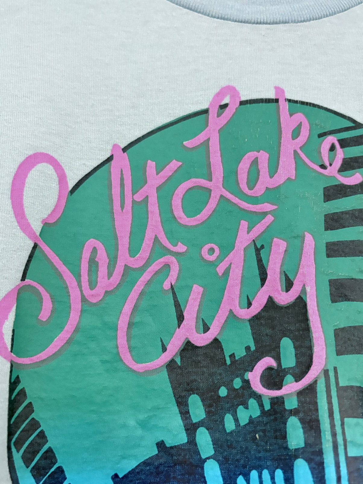 Vintage 80’s Salt Lake City Utah Vintage Faded Blue Tee Size US M / EU 48-50 / 2 - 3 Thumbnail