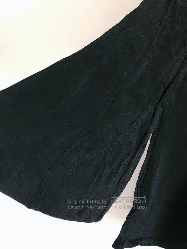 Valentino Valentino The main line shows a black streamer dress Size S / US 4 / IT 40 - 5 Thumbnail