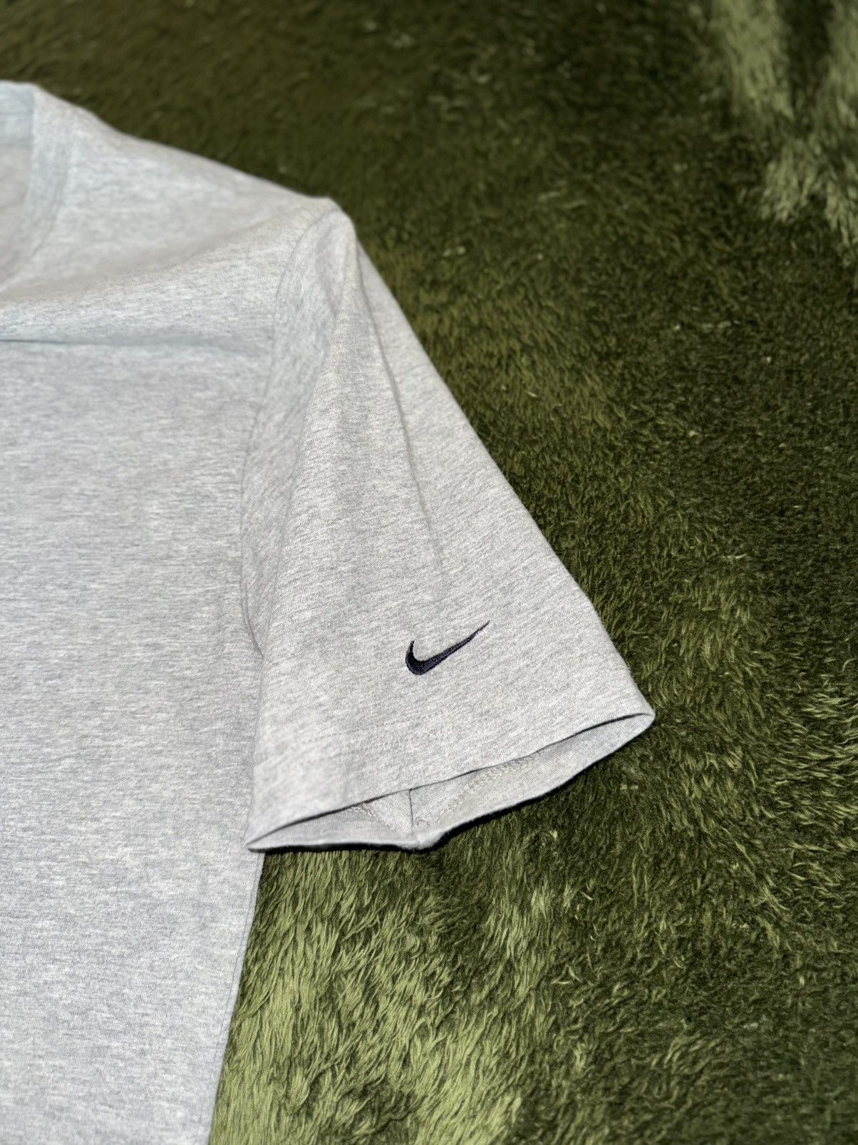 Nike [S] 00s Nike Dept Stitched Graphic T-Shirt Grey Size US S / EU 44-46 / 1 - 4 Thumbnail