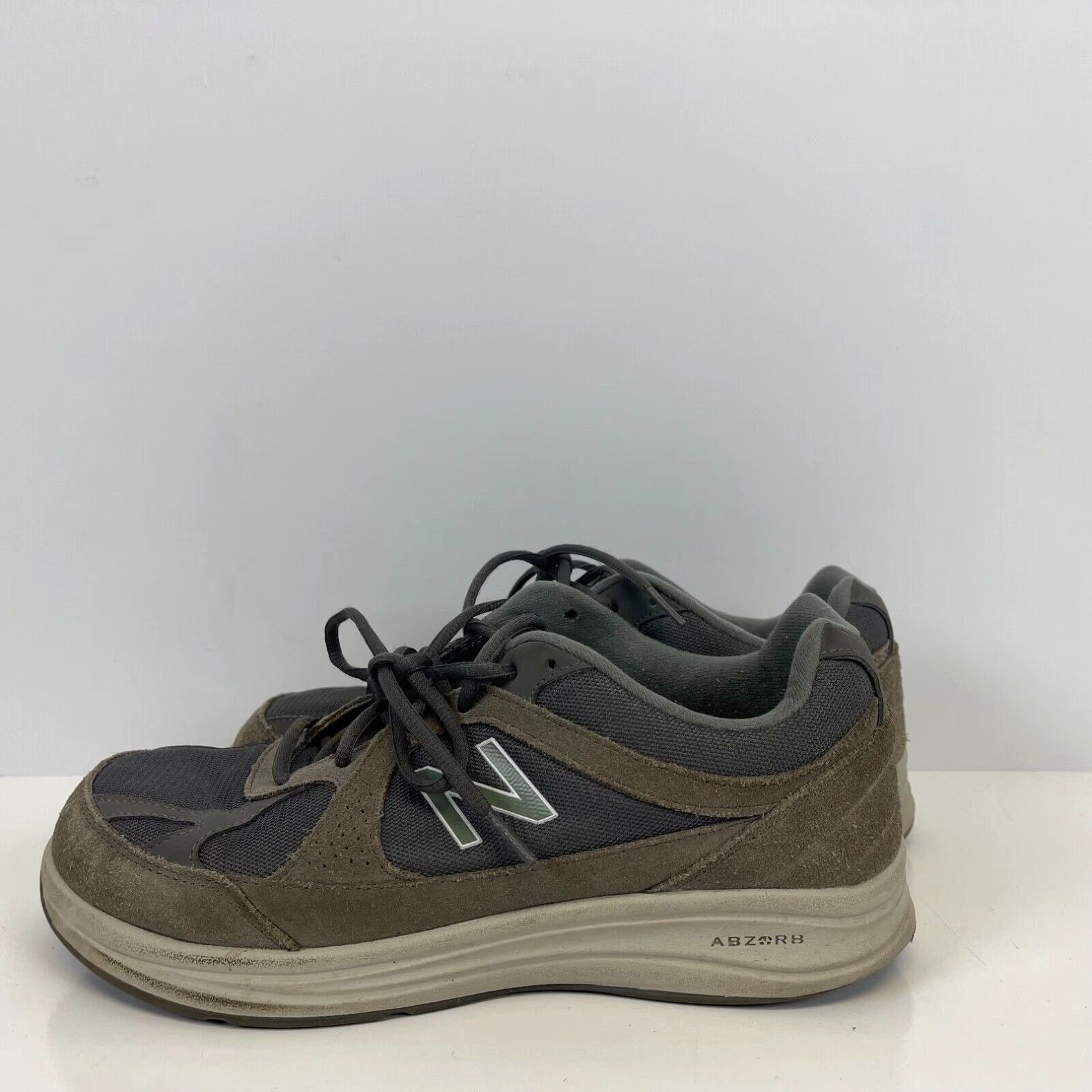 New balance 877 mens walking shoes best sale