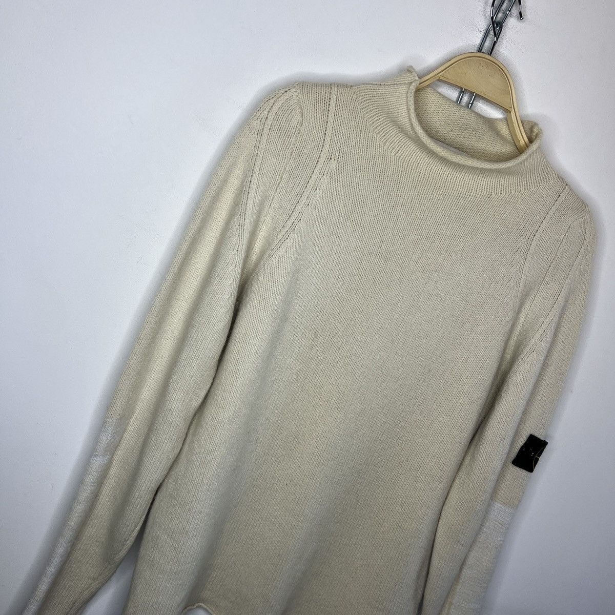 Stone Island Vintage Stone Island Jumper Sweater Knit Wool Beige Badge Size US M / EU 48-50 / 2 - 3 Thumbnail