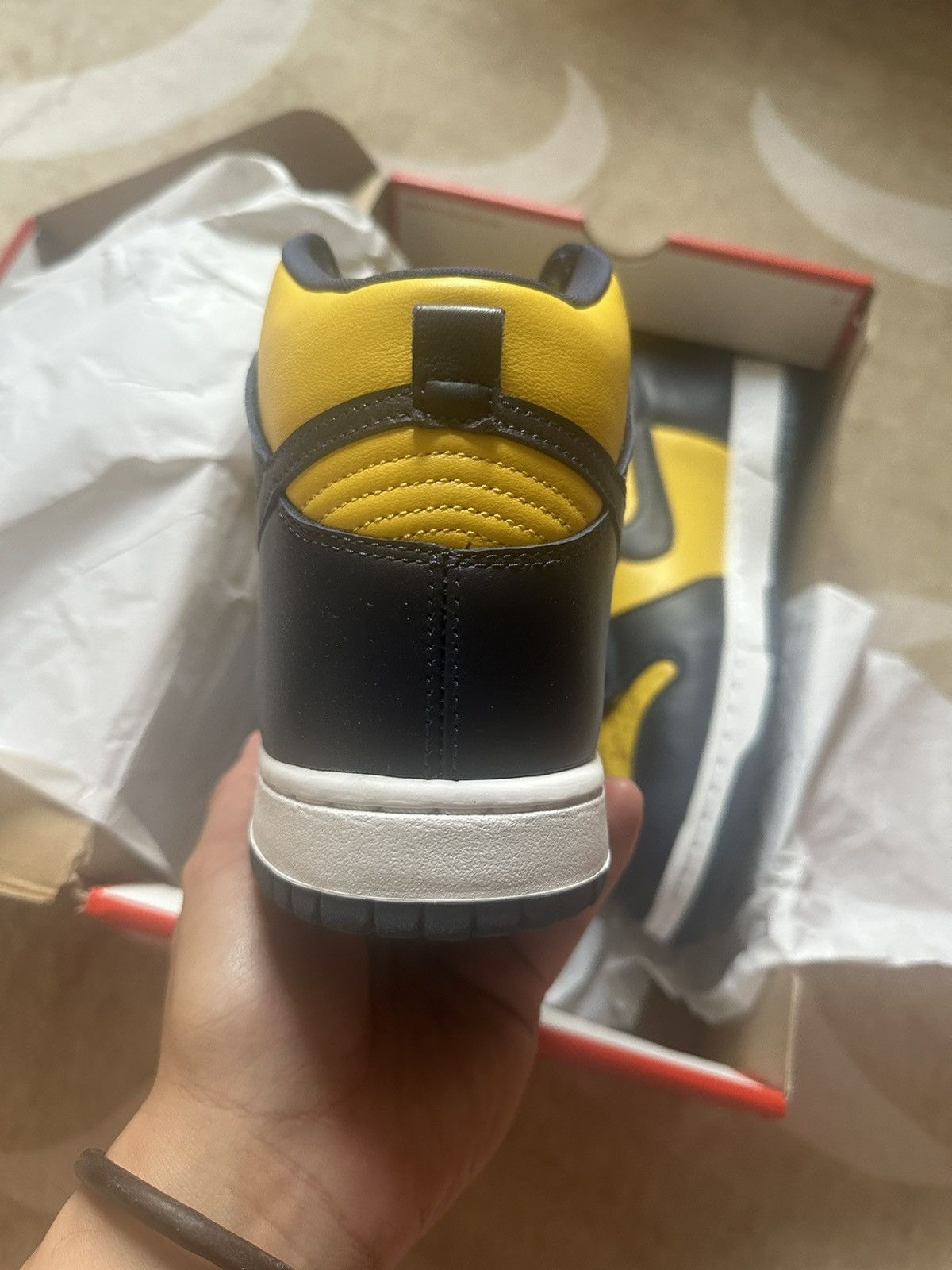 Nike Dunk Hi SP - Michigan Size US 10 / EU 43 - 3 Thumbnail