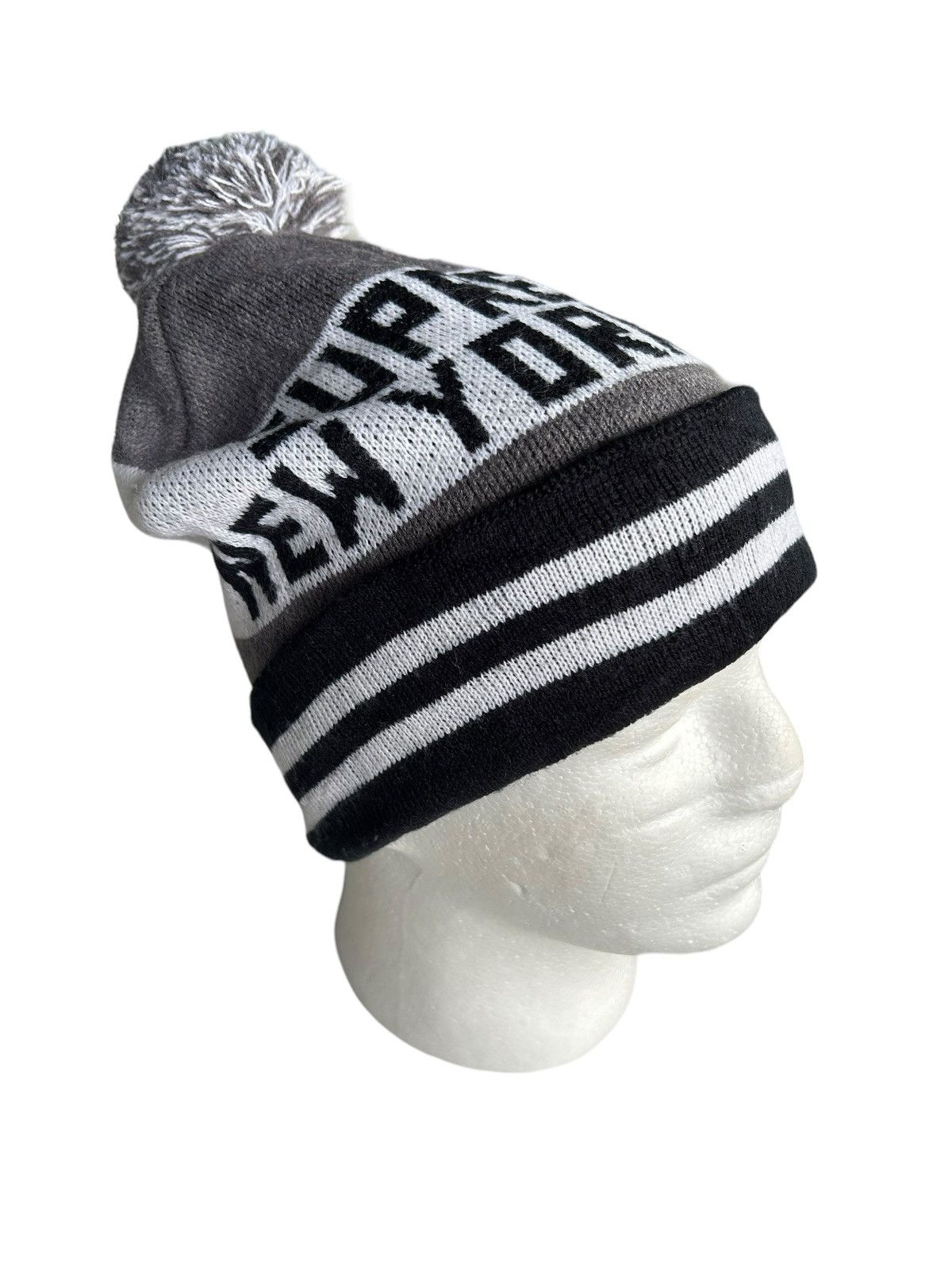 Supreme Supreme Nyc Big Logo RarE beanie Hats Size ONE SIZE - 5 Thumbnail