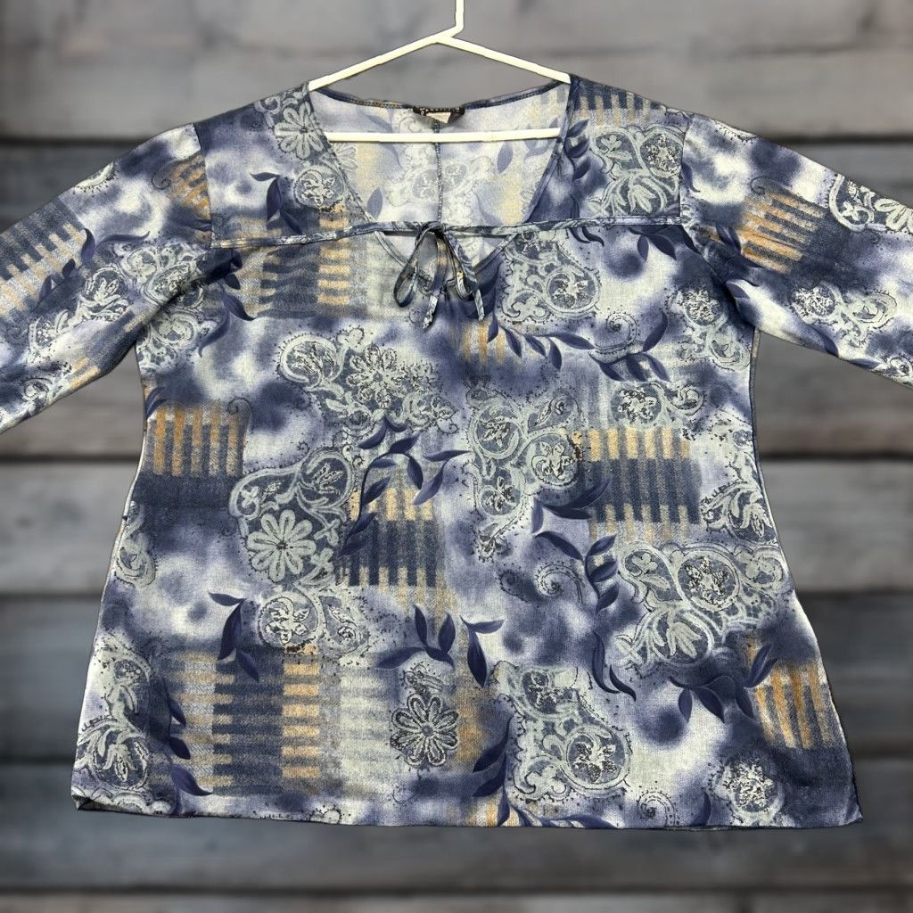 Vintage VINTAGE Maria Gabrielle Top Womens 2X Blue Long Sleeve Floral Paisley USA Y2K Womens Blue Paisley Long Sleeve V-Neck T-Shirt - 2X - USA - Lightweight Size XXL / US 16-18 / IT 52-54 - 1 Thumbnail