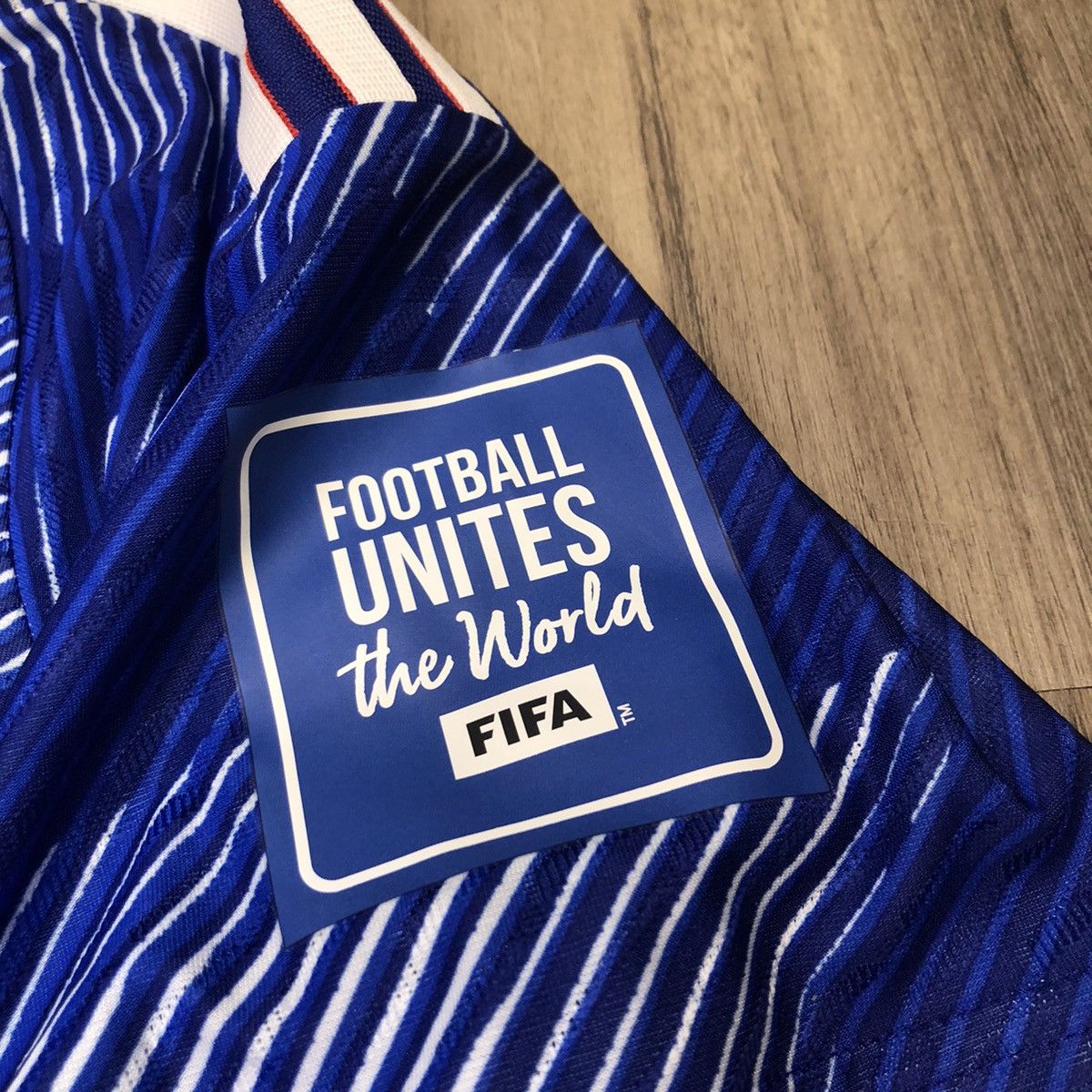 Japanese Brand Japan WC qualifiers player issue home shirt #6 Endo Size US XL / EU 56 / 4 - 6 Thumbnail