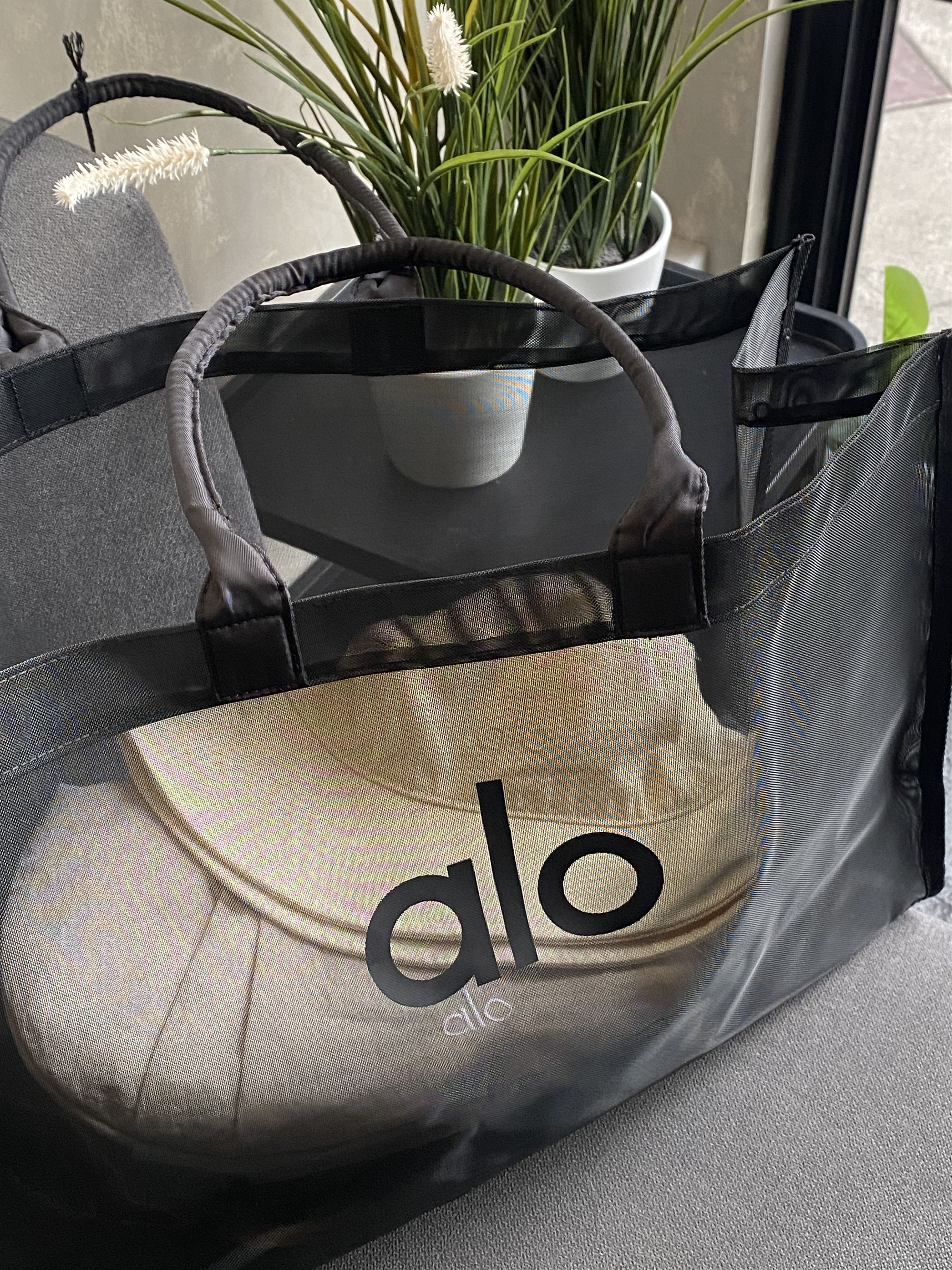 Alo Yoga Alo yoga sheer bag Size ONE SIZE - 4 Thumbnail