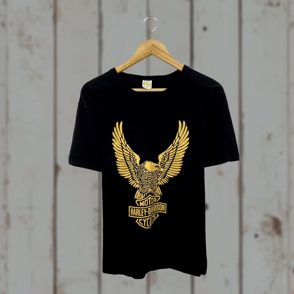 Harley Davidson VINTAGE Harley-Davidson 90s Gold Eagle Logo Choppers Tee M Black Mens T-Shirt Size US M / EU 48-50 / 2 - 1 Thumbnail