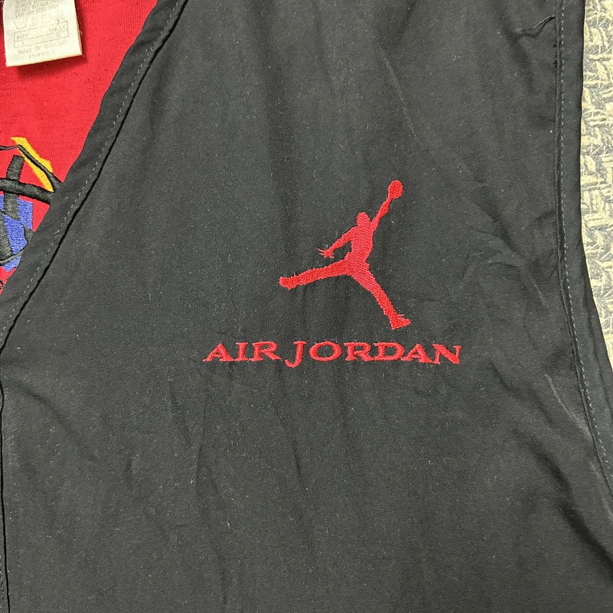Jordan Brand × Nike × Vintage Vintage 90's Nike Air Jordan Black Vest Size US M / EU 48-50 / 2 - 4 Thumbnail