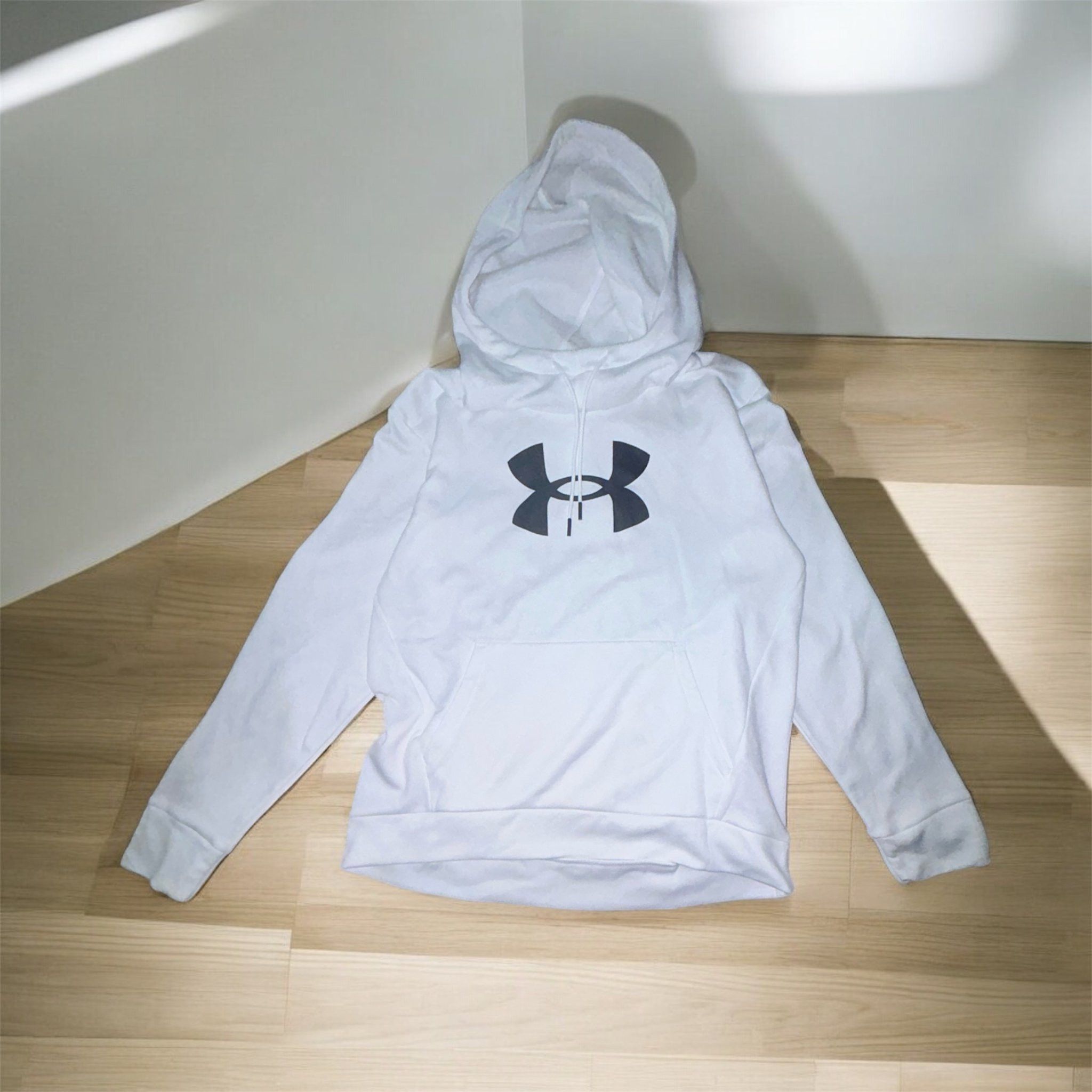 Under Armour Under Armour athletic long sleeve white M hoodie for men Size US M / EU 48-50 / 2 - 1 Thumbnail