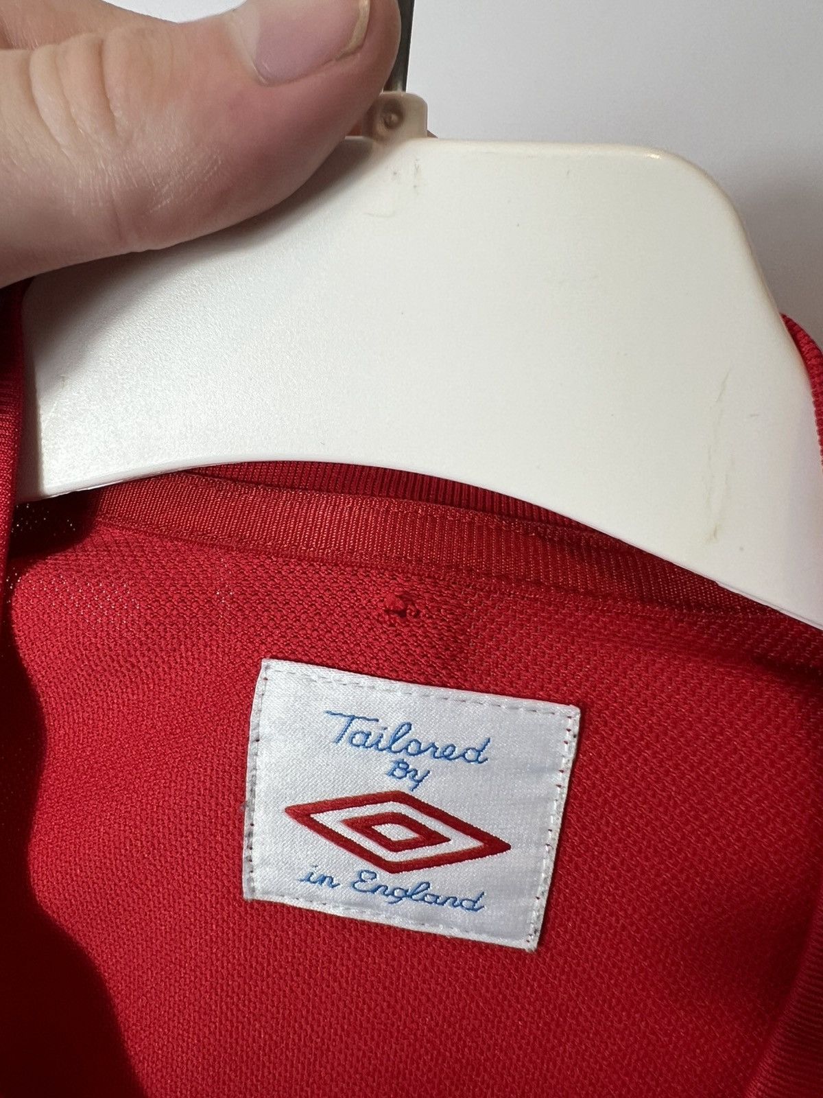 Umbro England Away football shirt 2010 - 2012 Team Jersey Umbro Size US M / EU 48-50 / 2 - 4 Thumbnail