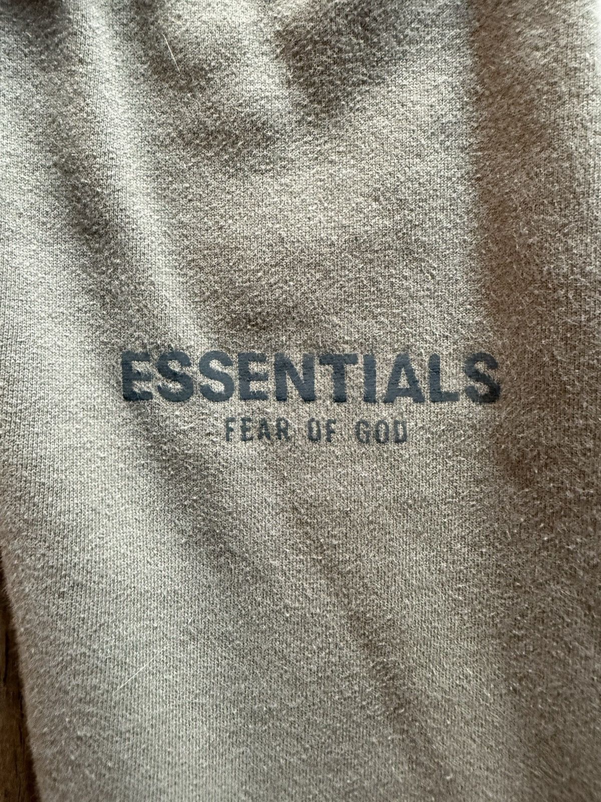 Fear of God Fear of God Essentials Sweatpants Cement Size US 32 / EU 48 - 4 Thumbnail