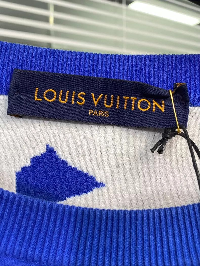Louis Vuitton LOUIS VUITTON Graffiti jacquard monogram sweater Long sleev Size US XL / EU 56 / 4 - 6 Thumbnail