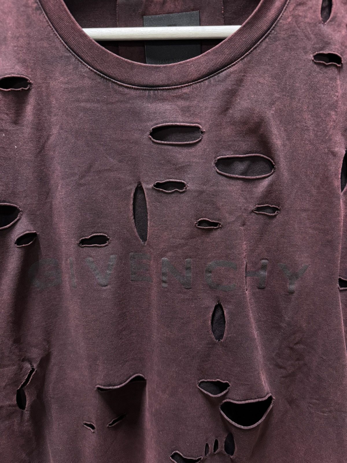 Givenchy Givenchy Cut Out T-Shirt NEW 900$ Size US XXL / EU 58 / 5 - 2 Thumbnail