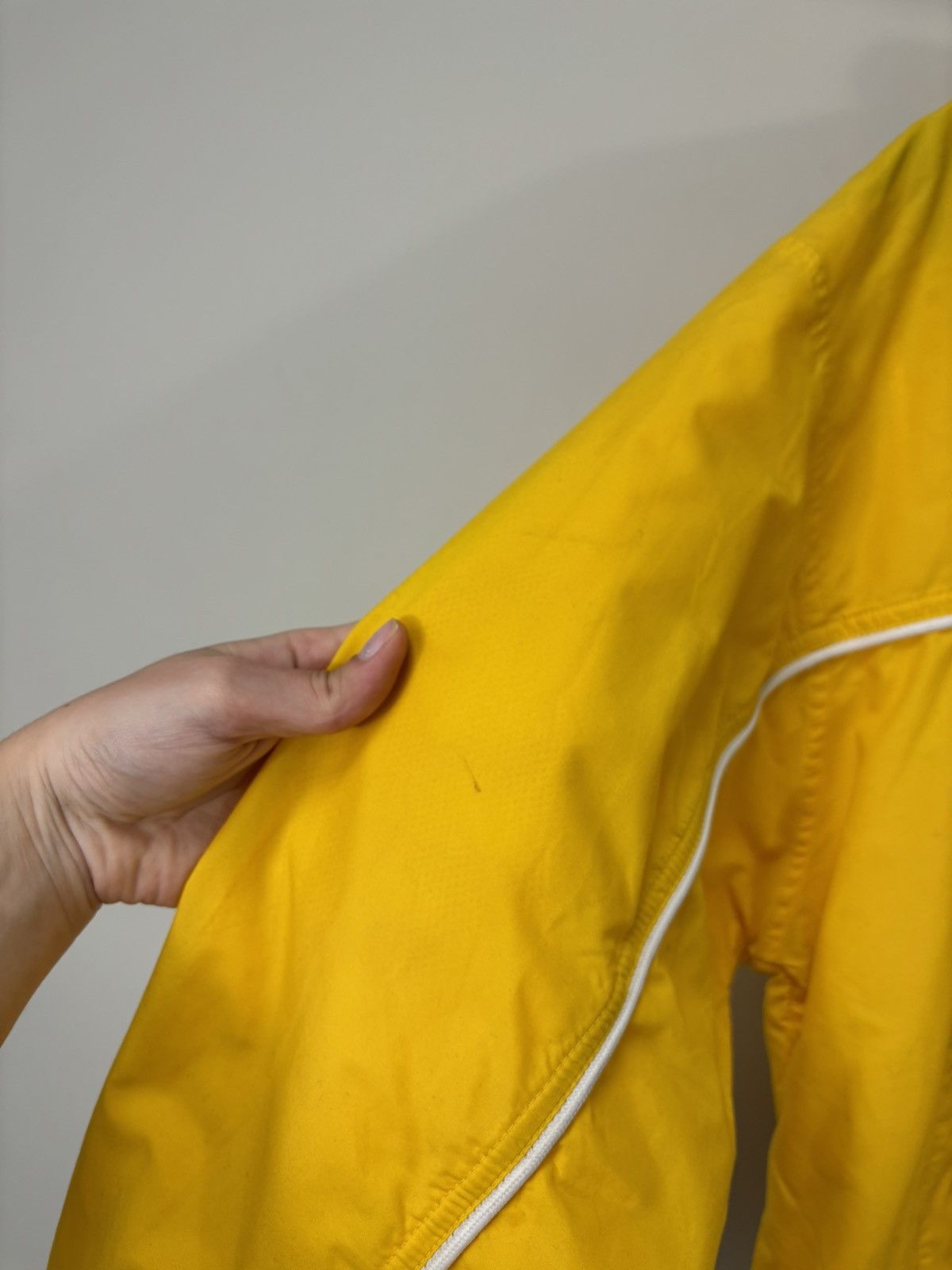 Nike Vintage Nike Y2K Retro Hype Yellow Swoosh Nylon Track Jacket Size US M / EU 48-50 / 2 - 12 Thumbnail