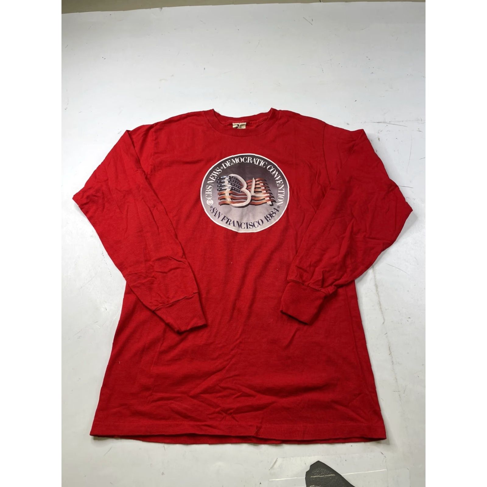 Vintage VINTAGE Signal 1984 Democratic Convention T-Shirt Shirt Long Sleeve Unisex Red CBS Presidential San Francisco Medium L 1980s Mens Womens Boys Girls Size US L / EU 52-54 / 3 - 2 Thumbnail