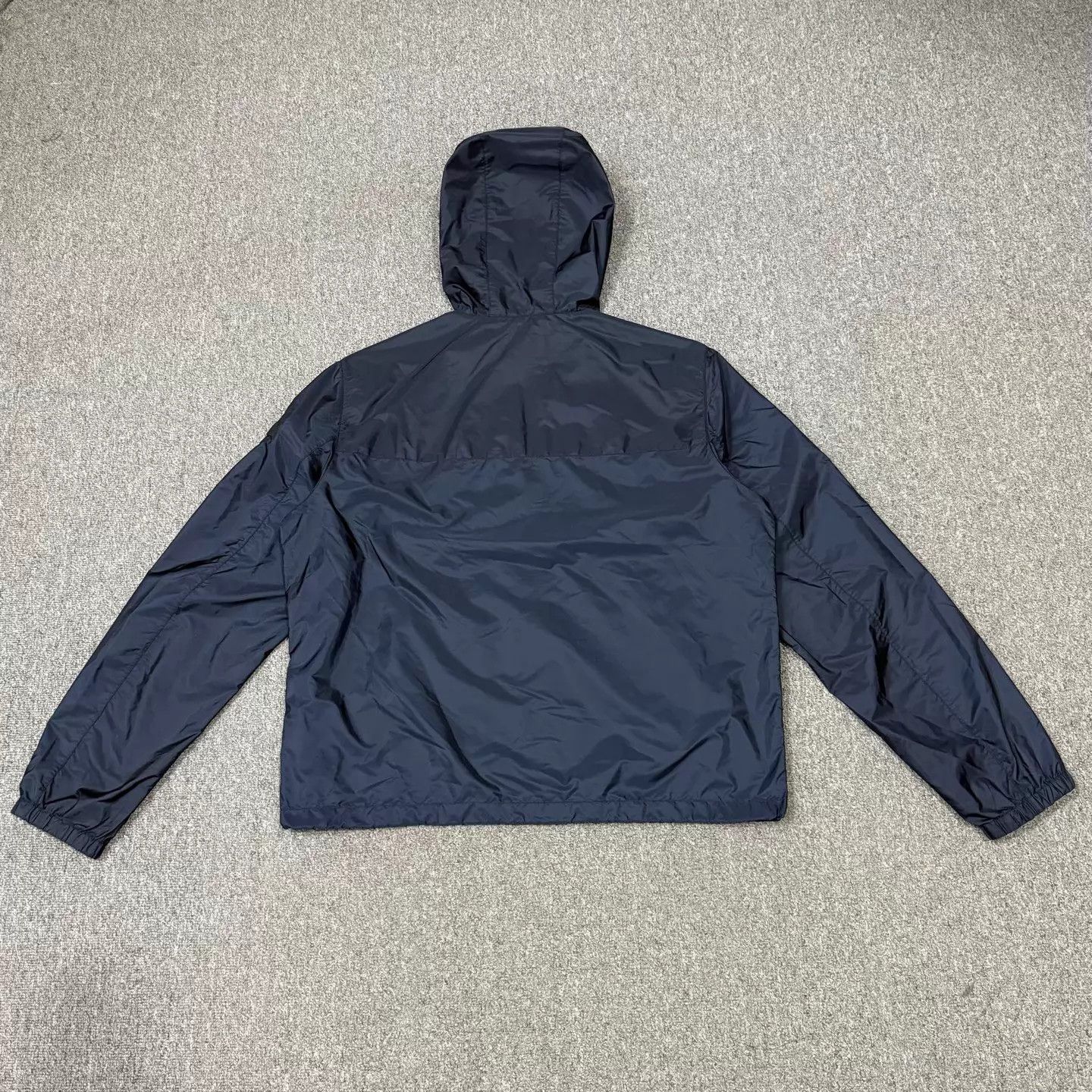 Prada Prada Navy Blue Triangle Logo Shell Jacket Unworn 56 Size US XL / EU 56 / 4 - 2 Thumbnail